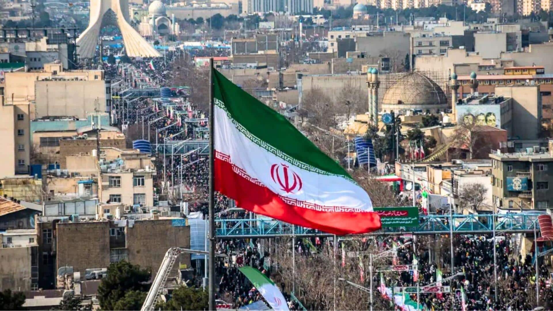 Iran: ఇరాన్ వెళ్లే భారతీయుల విషయంలో కేంద్రం కీలక నిర్ణయం Iran: ఇరాన్ వెళ్లే భారతీయుల విషయంలో కేంద్రం కీలక నిర్ణయం