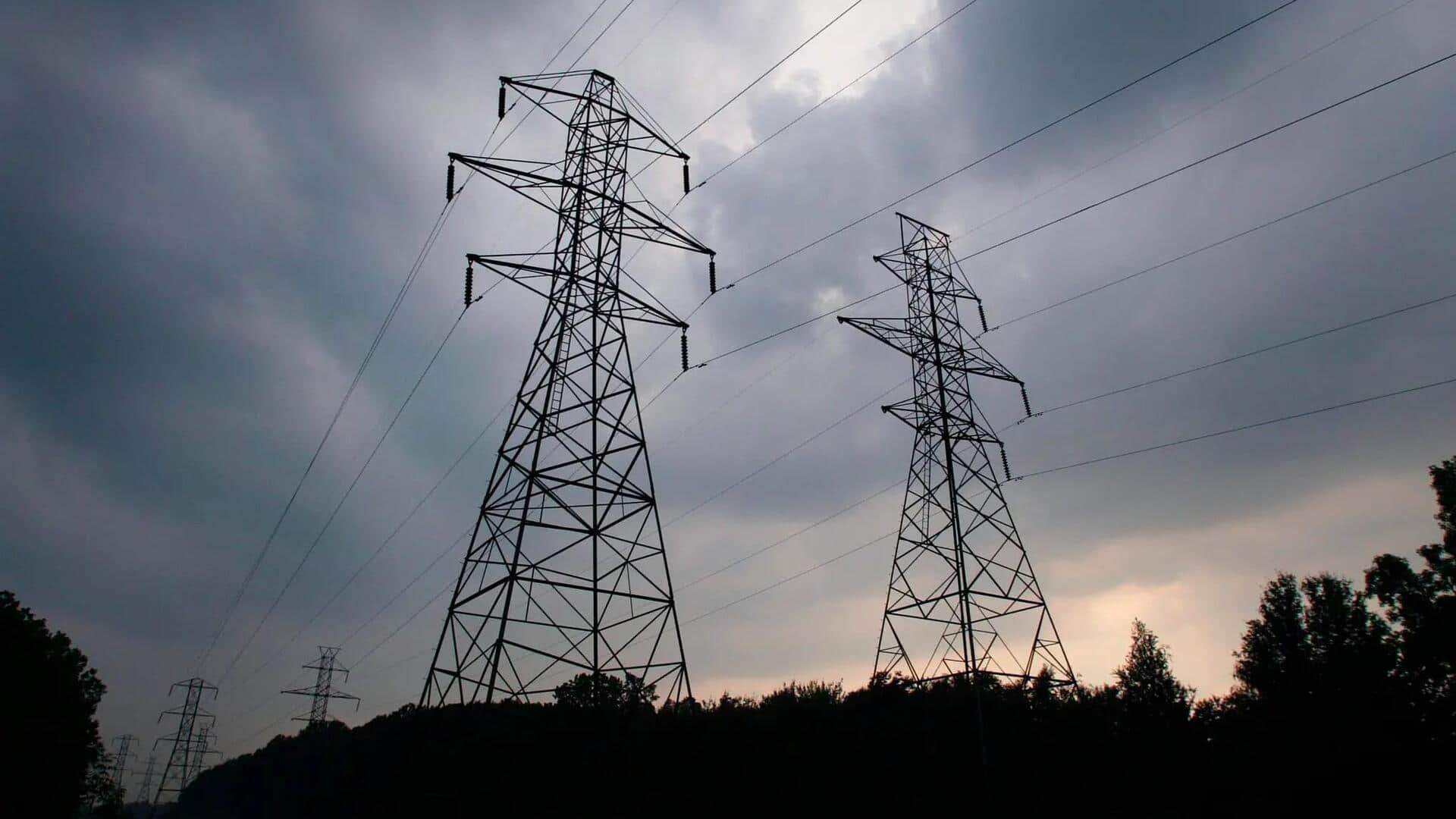 Andhra Pradesh: గ్రామాలకూ నిరంతర త్రీఫేజ్ విద్యుత్.. ఆర్డీఎస్ఎస్ కింద ఫీడర్ల విభజన,రూ.851 కోట్ల ఆదా Andhra Pradesh: గ్రామాలకూ నిరంతర త్రీఫేజ్ విద్యుత్.. ఆర్డీఎస్ఎస్ కింద ఫీడర్ల విభజన,రూ.851 కోట్ల ఆదా