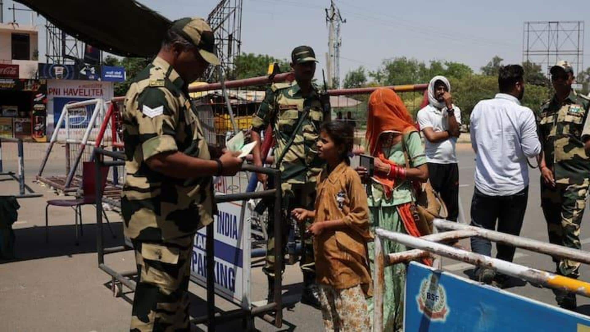 Pakistanis in India: కేంద్రం కీలక ఆదేశం.. వందలాది పాకిస్థానీ పౌరులకు తాత్కాలిక ఊరట