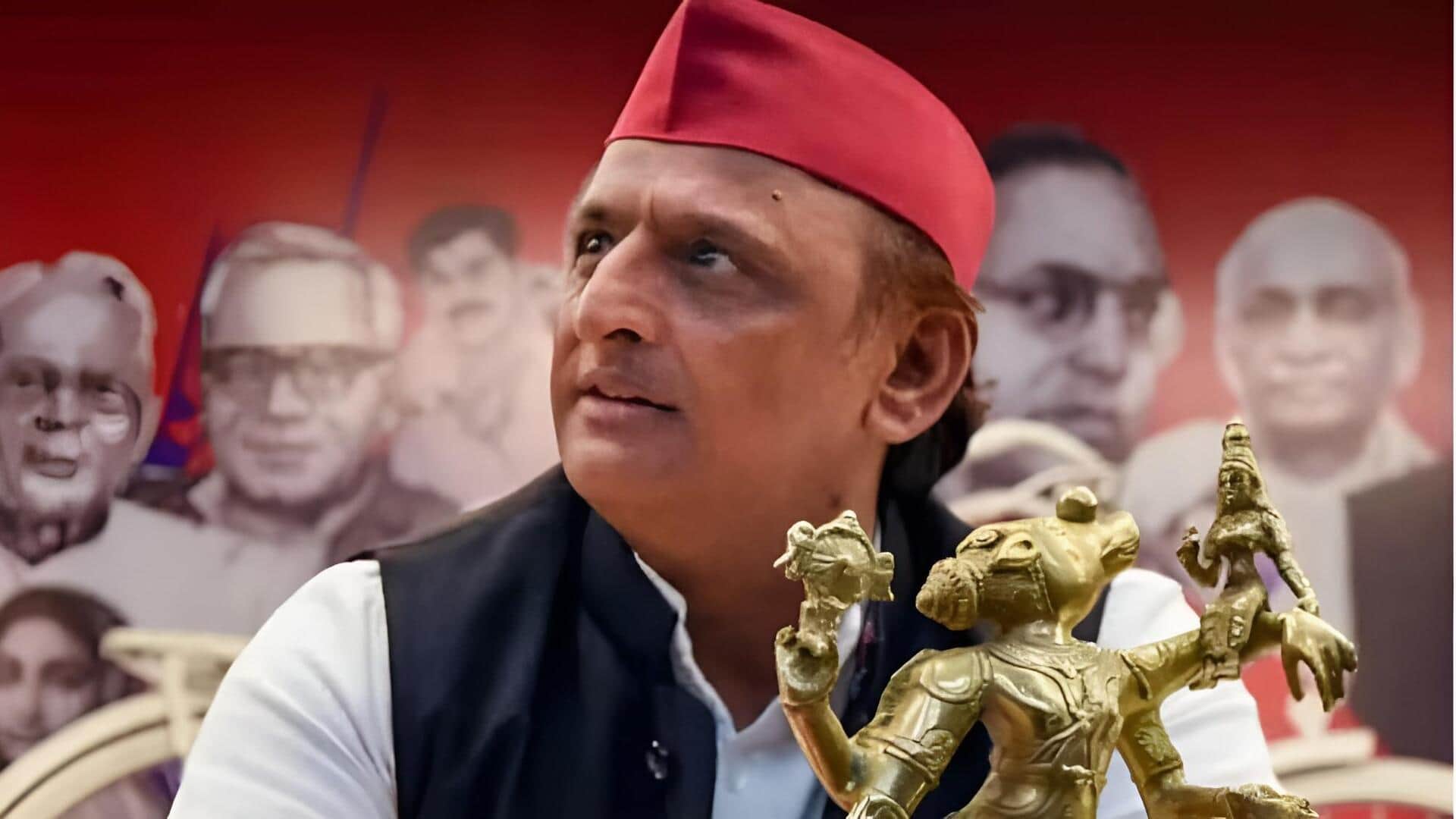 UP Politics: అఖిలేశ్‌ ముందే ఎస్పీ నేతల మధ్య ఘర్షణ.. ఏటా, కాస్గంజ్‌ కమిటీలు రద్దు!