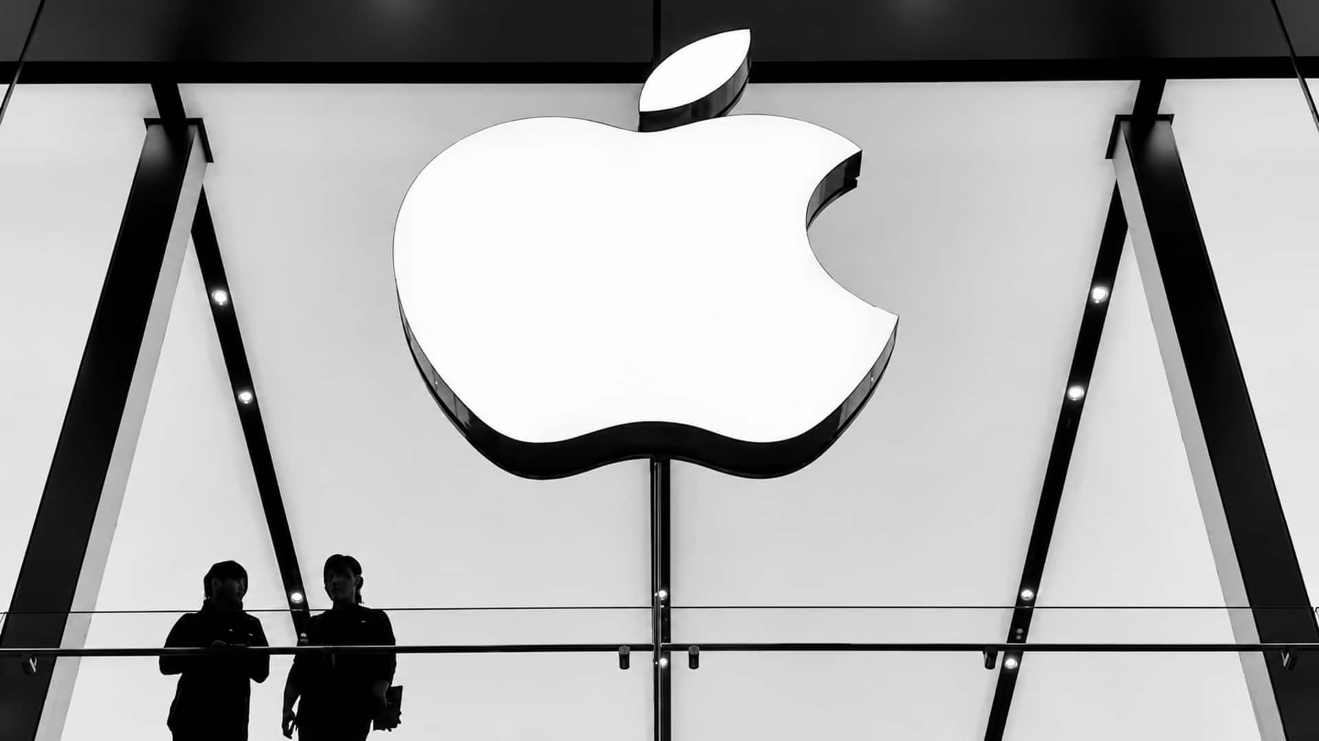 Apple: ఆపిల్ మార్కెట్ విలువ 5 ట్రిలియన్ డాలర్లు.. ఎన్విడియా తర్వాత రెండో సంస్థగా రికార్డు