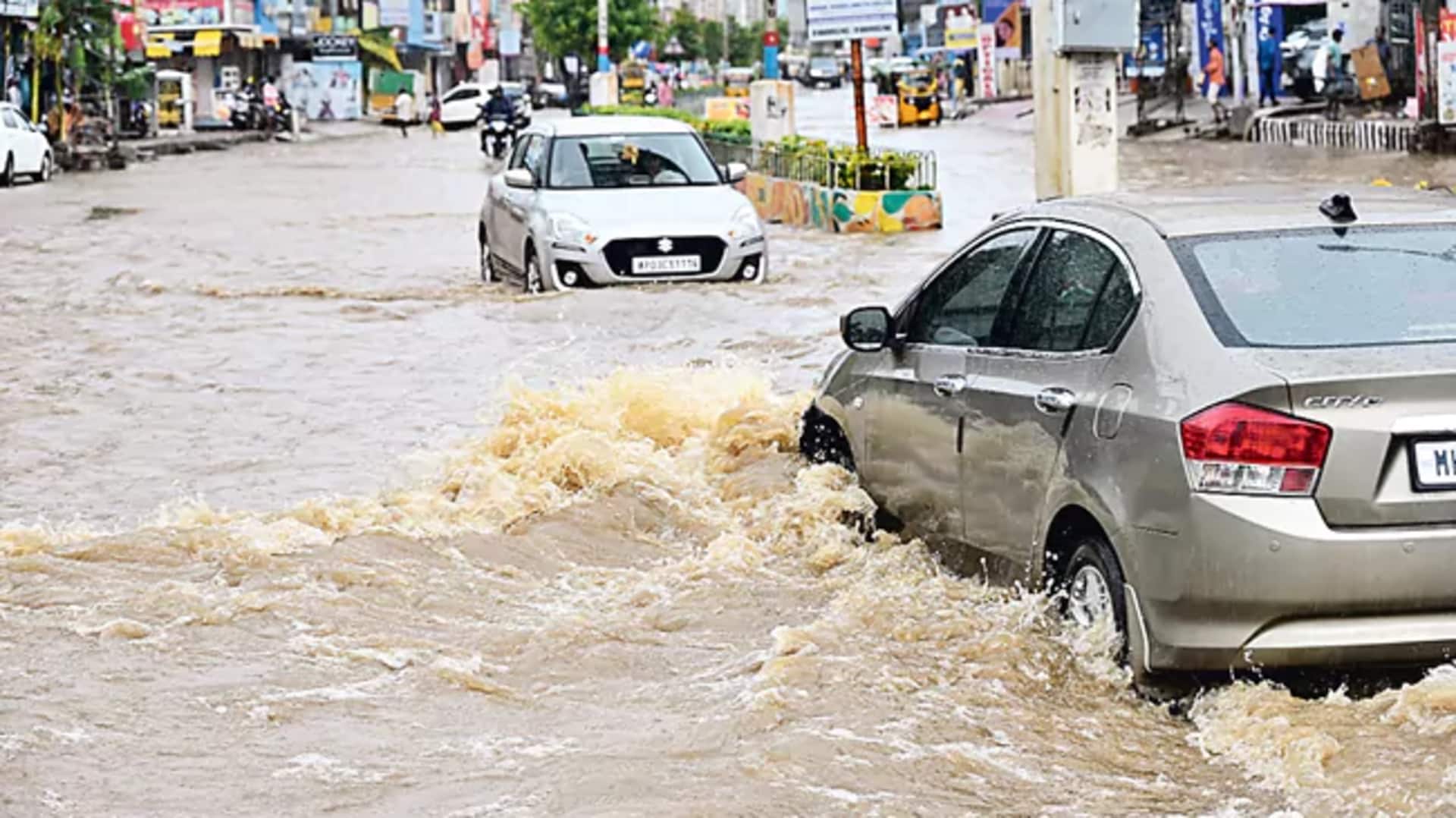 RainAlert: ఏపీ వ్యాప్తంగా పలుచోట్ల విస్తారంగా వర్షాలు.. మరో 5 రోజుల పాటు ఇదే వాతావరణం RainAlert: ఏపీ వ్యాప్తంగా పలుచోట్ల విస్తారంగా వర్షాలు.. మరో 5 రోజుల పాటు ఇదే వాతావరణం