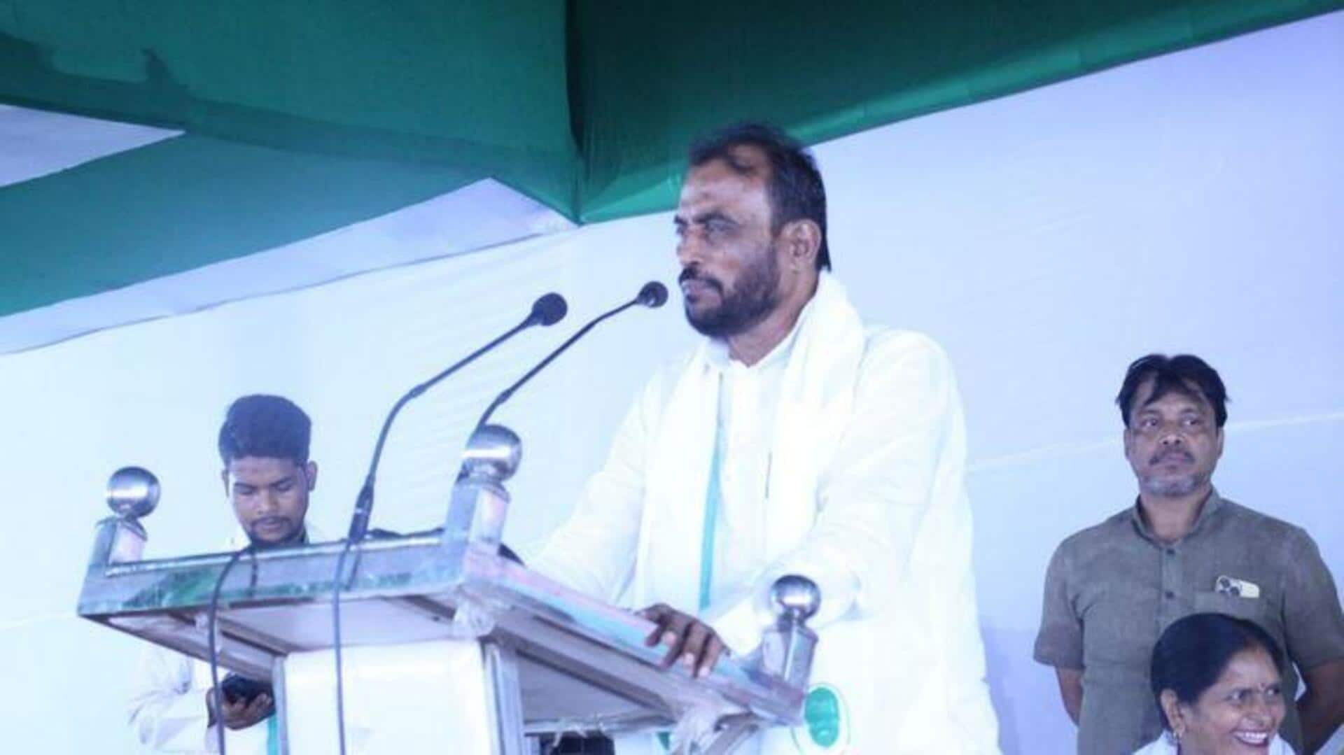 Gopal Khemka: కారు దిగుతుండగానే కాల్పులు.. పట్నాలో ప్రముఖ వ్యాపారవేత్త గోపాల్ ఖెమ్కా హత్య Gopal Khemka: కారు దిగుతుండగానే కాల్పులు.. పట్నాలో ప్రముఖ వ్యాపారవేత్త గోపాల్ ఖెమ్కా హత్య