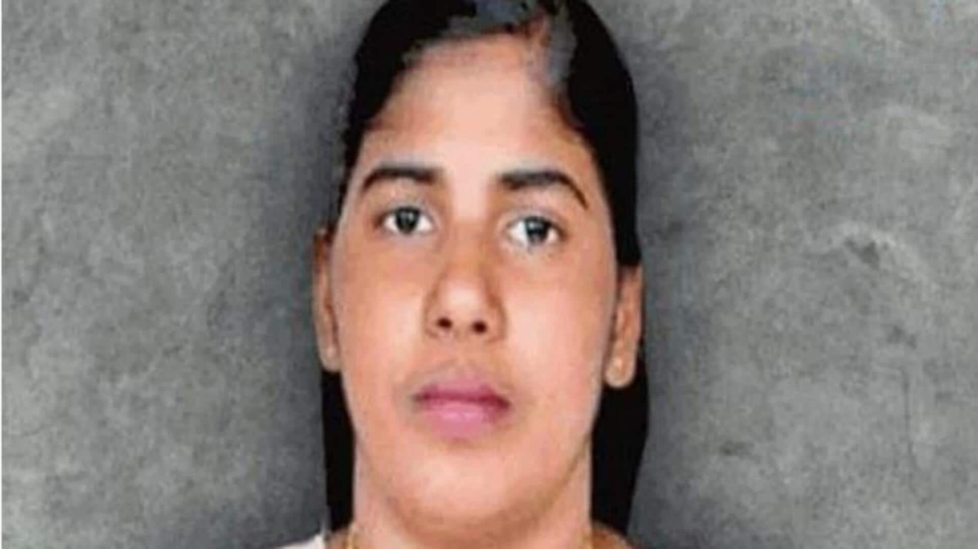 Nimisha Priya: నిమిష ప్రియ కేసు.. యెమెన్కు వెళ్లేందుకు అనుమతి ఇవ్వండి.. సుప్రీంను అడిగిన న్యాయవాదుల బృందం Nimisha Priya: నిమిష ప్రియ కేసు.. యెమెన్కు వెళ్లేందుకు అనుమతి ఇవ్వండి.. సుప్రీంను అడిగిన న్యాయవాదుల బృందం