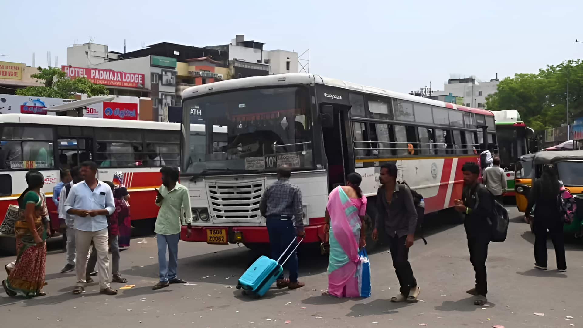 Hyderabad: హైదరాబాద్ వాసులకు గుడ్‌న్యూస్‌.. మెట్రో తరహాలో బస్సులకు ప్రత్యేక కారిడార్లు