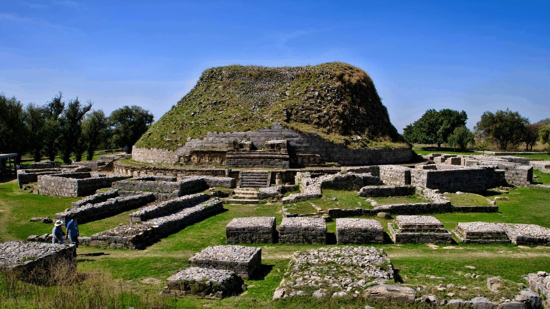 UNESCO warns Pak: తక్షశిల మరమ్మతులుపై వివాదం.. పాకిస్థాన్‌కు యునెస్కో షాక్