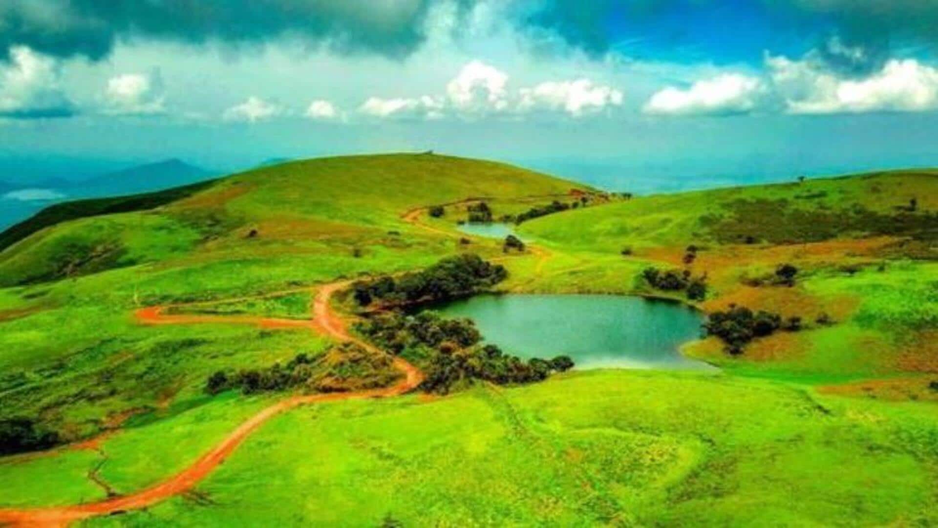 Chikmagalur: ఊటీ, మున్నార్ను మర్చిపోండి... ఇప్పుడు ఈ కొత్త హిల్ వైపే అందరిచూపు! Chikmagalur: ఊటీ, మున్నార్ను మర్చిపోండి... ఇప్పుడు ఈ కొత్త హిల్ వైపే అందరిచూపు!