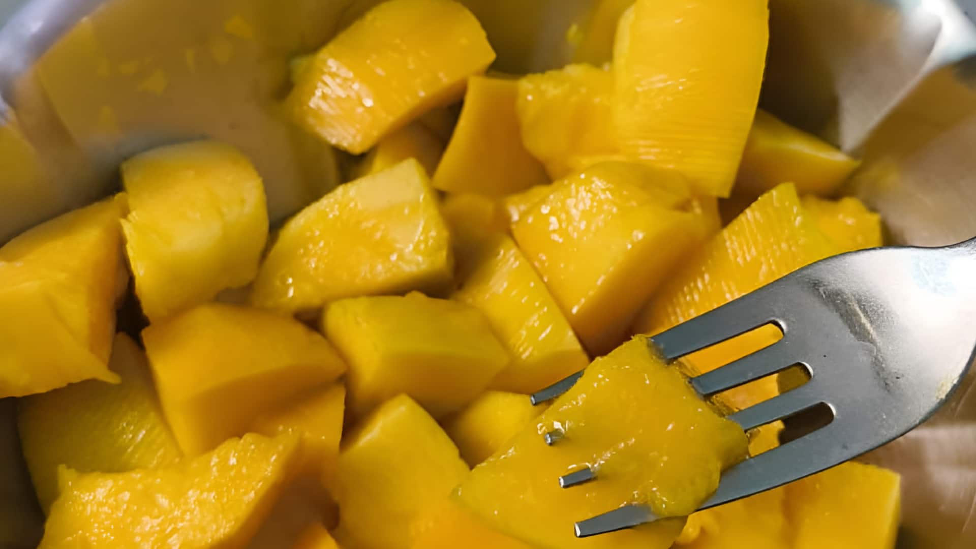 Mango: అమెరికాలో భారత మామిడి హవా.. రెండు గంటల్లోనే ఖాళీ అవుతున్న స్టాక్స్!