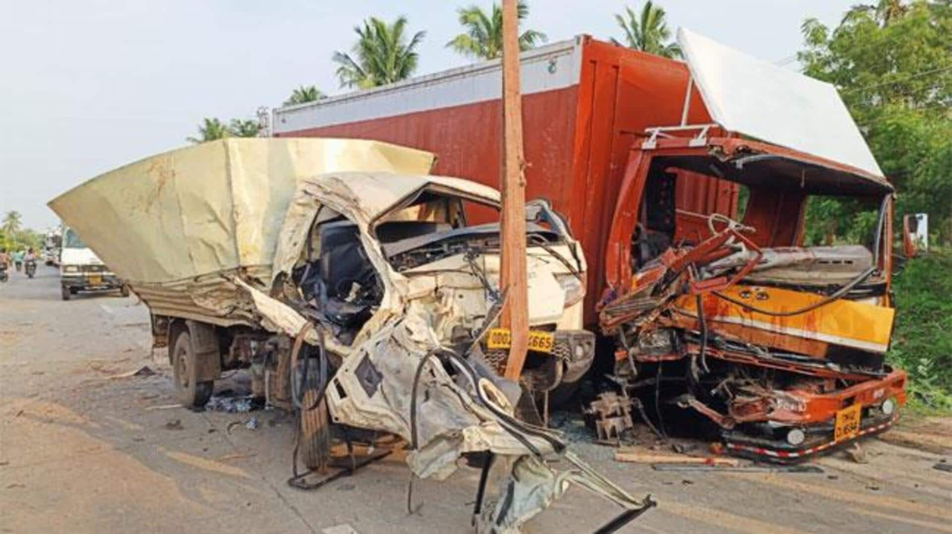 Road Accident: కృష్ణా జిల్లాలో ఘోర రోడ్డు ప్రమాదం.. ఆరుగురు మృతి 