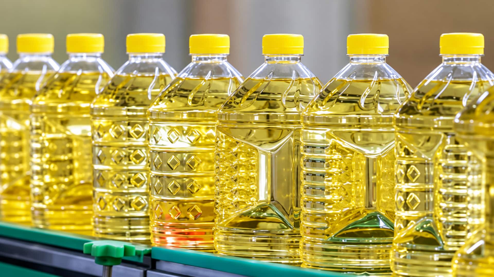Cooking oil: పండగల ముందు గుడ్‌న్యూస్‌.. వంట నూనె ధరలు తగ్గే అవకాశం