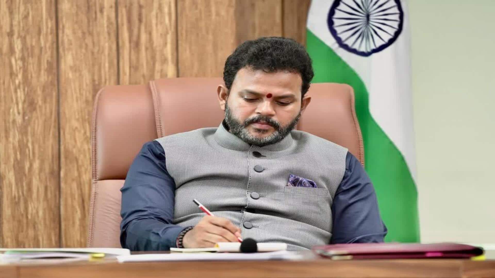 Ram Mohan Naidu: శ్రీకాకుళంలో ఫిషింగ్ హార్బర్,ఫిషింగ్ జెట్టీలు ఏర్పాటు చెయ్యండి..కేంద్రమంత్రికి రామ్మోహన్నాయుడి లేఖ Ram Mohan Naidu: శ్రీకాకుళంలో ఫిషింగ్ హార్బర్,ఫిషింగ్ జెట్టీలు ఏర్పాటు చెయ్యండి..కేంద్రమంత్రికి రామ్మోహన్నాయుడి లేఖ