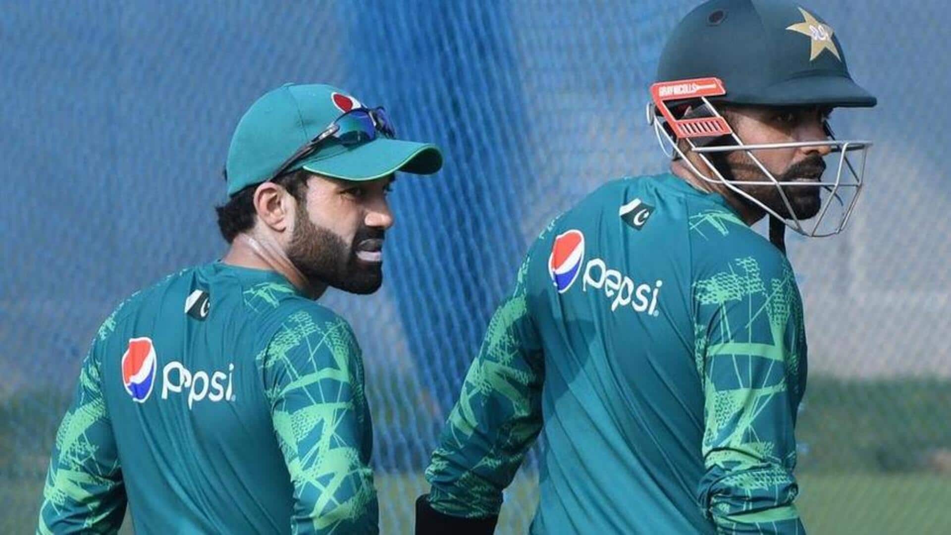 PCB: పీసీబీ సెంట్రల్ కాంట్రాక్ట్స్.. 'బీ' గ్రేడ్లో బాబర్ అజామ్, రిజ్వాన్! PCB: పీసీబీ సెంట్రల్ కాంట్రాక్ట్స్.. 'బీ' గ్రేడ్లో బాబర్ అజామ్, రిజ్వాన్!