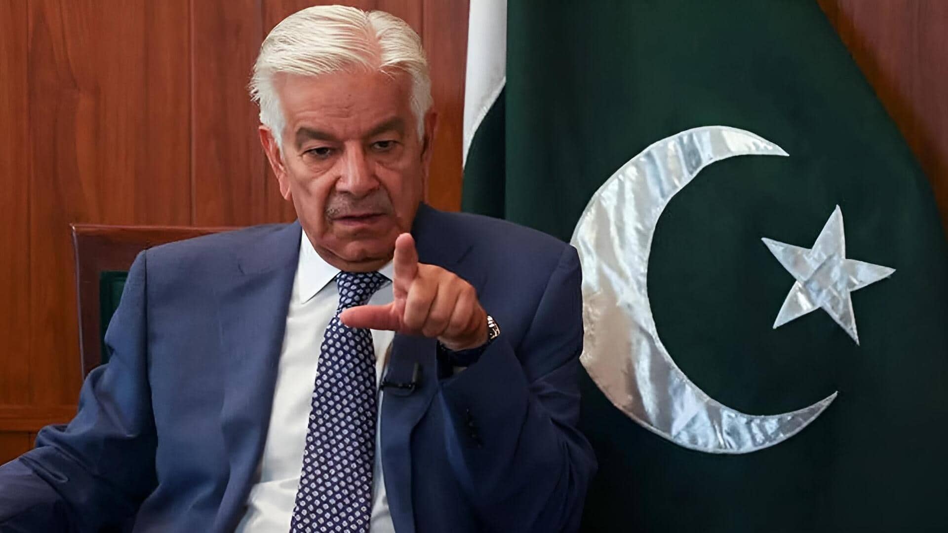 Khawaja Asif: చంపేస్తామంటూ హెచ్చరికలు.. పాక్ మంత్రిపై మతపెద్దల ఆగ్రహం!