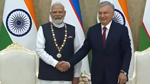 PM Modi: ప్రధాని మోదీకి అరుదైన గౌరవం.. ఉజ్బెకిస్థాన్ అత్యున్నత పురస్కారం ప్రదానం