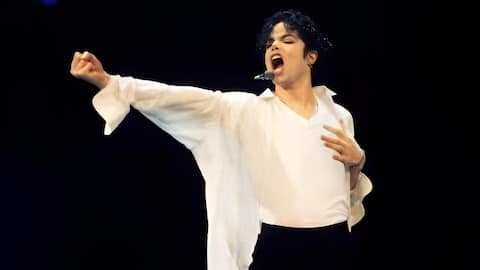 Michael Jackson: 'కింగ్ ఆఫ్ పాప్' రీ-ఎంట్రీ… వరల్డ్ టాప్ ఆర్టిస్ట్‌గా రికార్డు