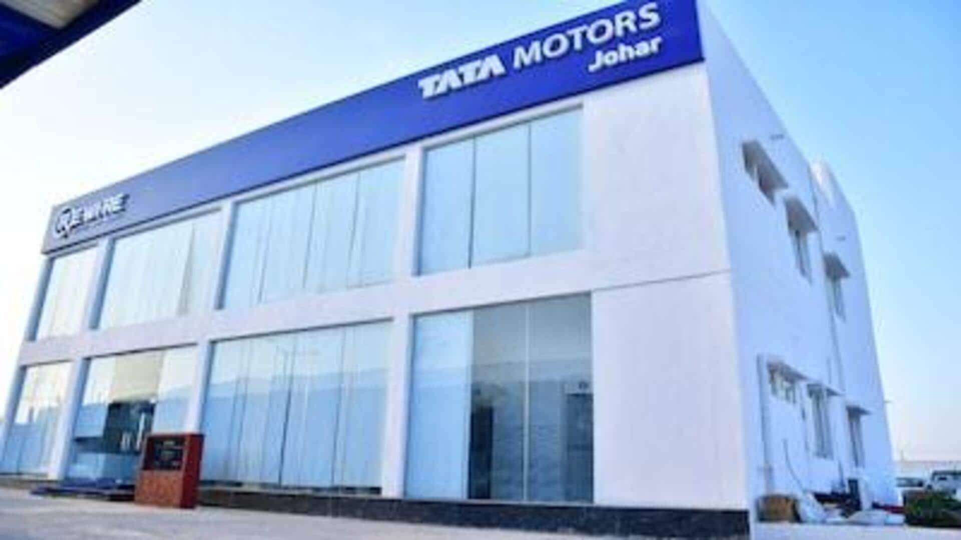 Tata Motors: టాటా సంస్థ షాకింగ్ ప్రకటన.. ఏప్రిల్ 1 నుంచి పెరగనున్న వాహనాల ధరలు 