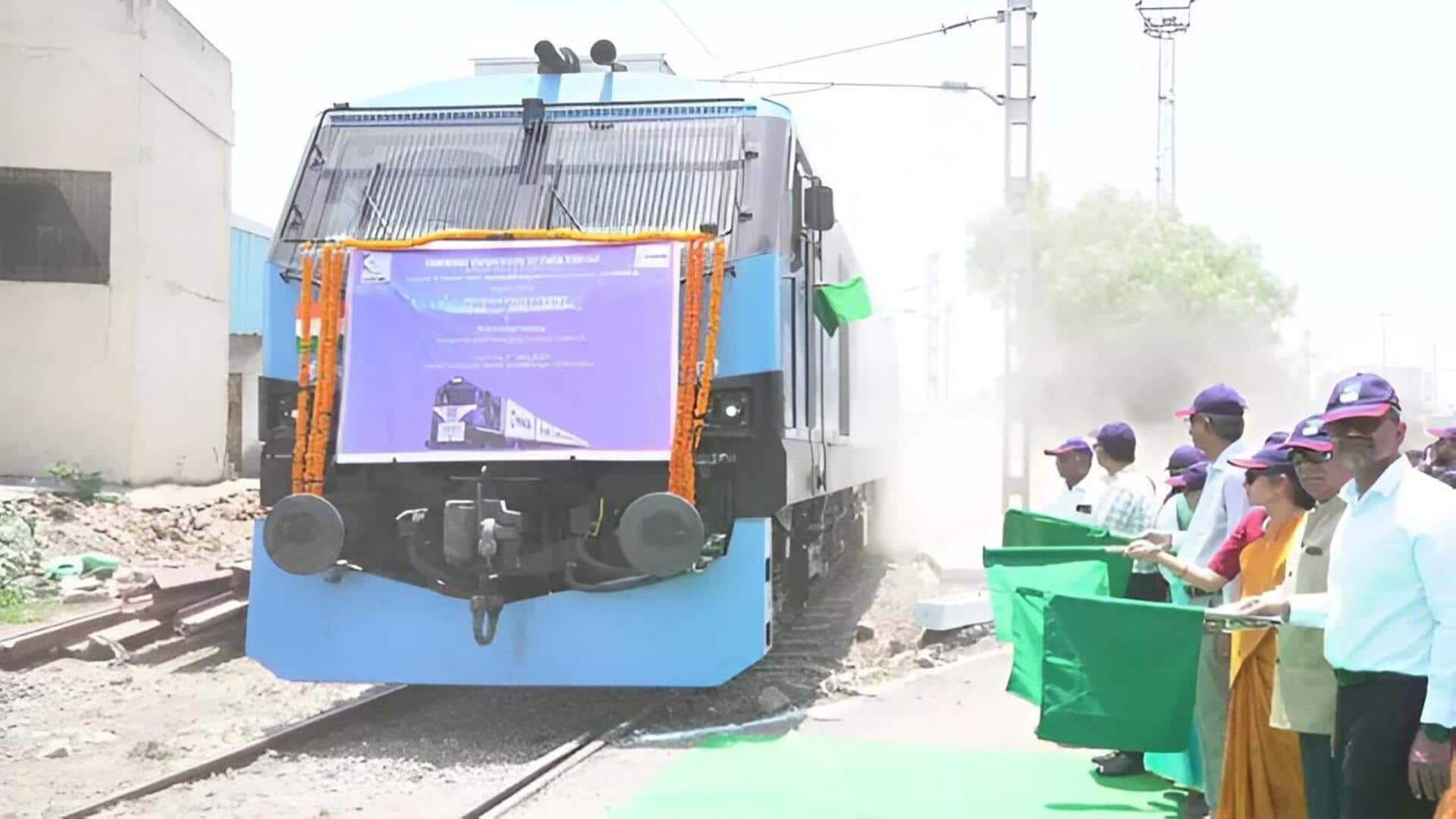Aushadhi Express: హైదరాబాద్ నుంచి దేశ తొలి ఔషధ రైలు.. ప్రారంభమైన 'ఔషధి ఎక్స్‌ప్రెస్'
