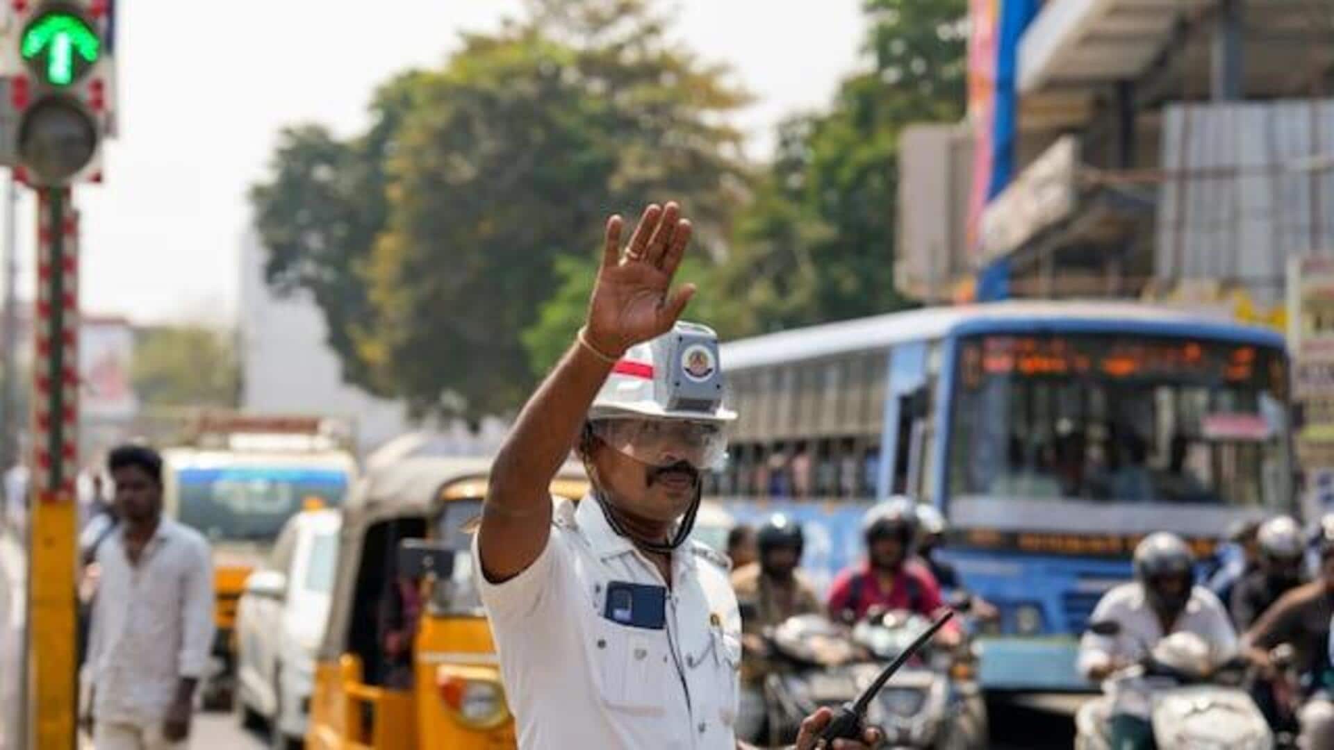 Traffic Offenders: గీత దాటారో.. లైసెన్సు గోవిందా!; ట్రాఫిక్ ఉల్లంఘనలకు పెనాల్టీ పాయింట్లు; కొత్త వ్యవస్థను అమలులోకి తెచ్చిన కేంద్ర ప్రభుత్వం Traffic Offenders: గీత దాటారో.. లైసెన్సు గోవిందా!; ట్రాఫిక్ ఉల్లంఘనలకు పెనాల్టీ పాయింట్లు; కొత్త వ్యవస్థను అమలులోకి తెచ్చిన కేంద్ర ప్రభుత్వం