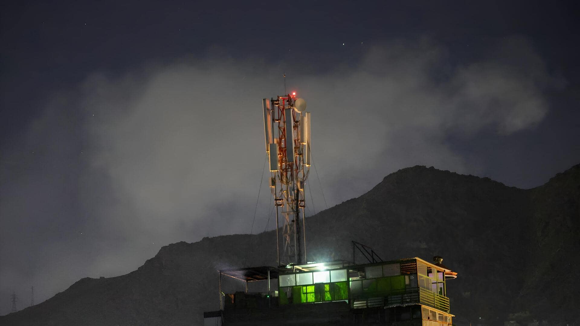 Pakistan Airstrikes in Afghanistan: పాక్‌ వైమానిక దాడులు.. కాబుల్‌ ఆస్పత్రిపై దాడి, 400 మంది మృతి