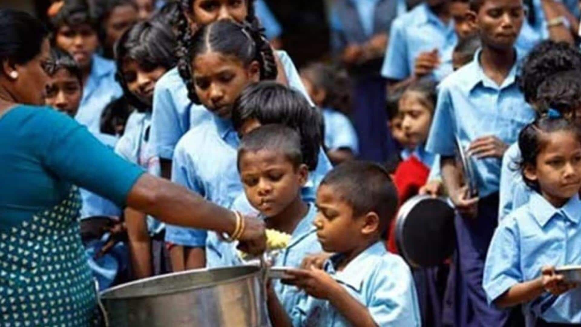 TG Inter Mid Day Meal: ప్రభుత్వ జూనియర్‌ కళాశాలల్లోనూ మధ్యాహ్న భోజన పథకం.. రేవంత్ సర్కార్ నిర్ణయం!