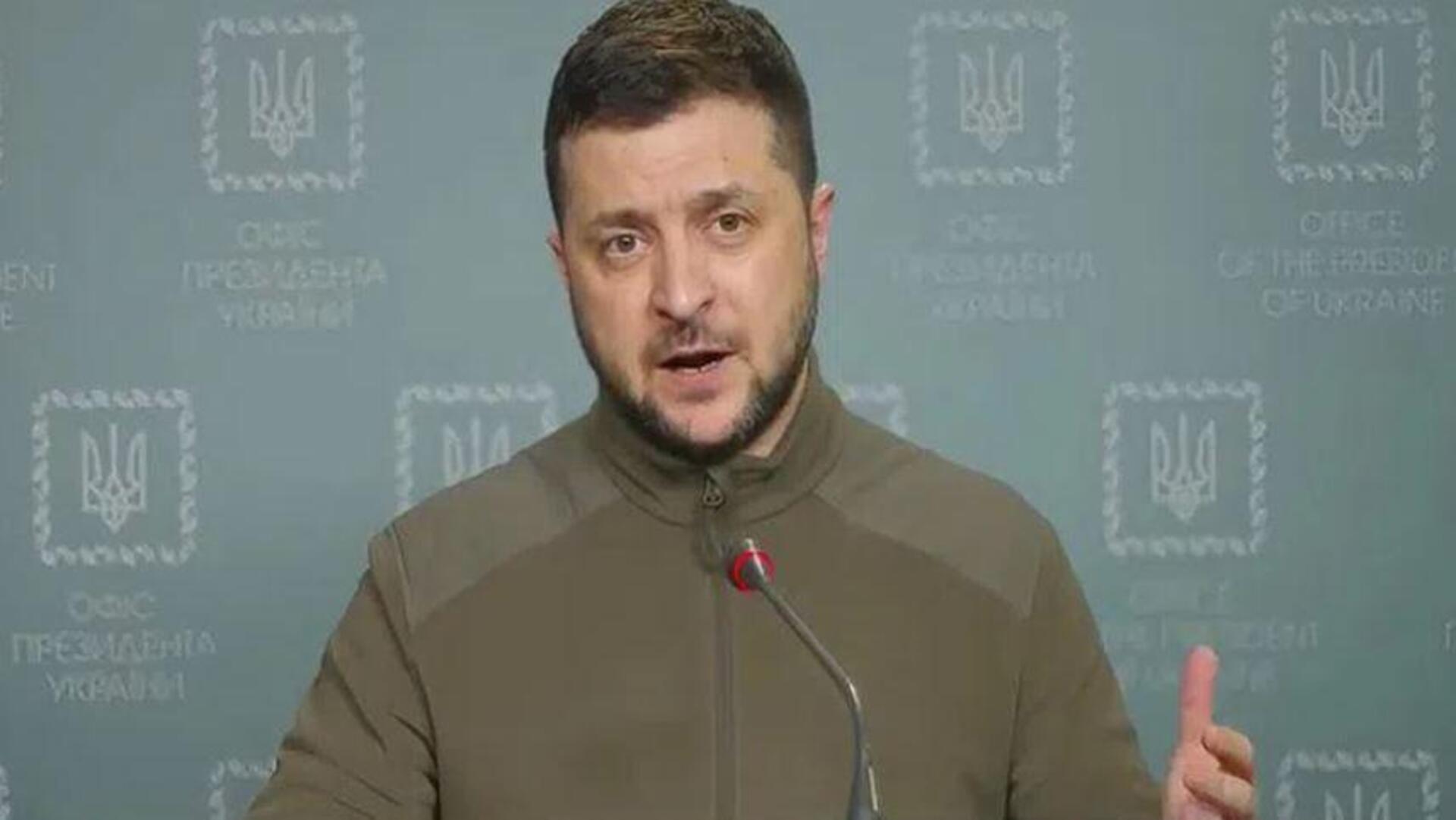 Zelensky: స్వదేశీ ఆయుధాలతోనే రష్యాపై దాడి : జెలెన్స్కీ Zelensky: స్వదేశీ ఆయుధాలతోనే రష్యాపై దాడి : జెలెన్స్కీ