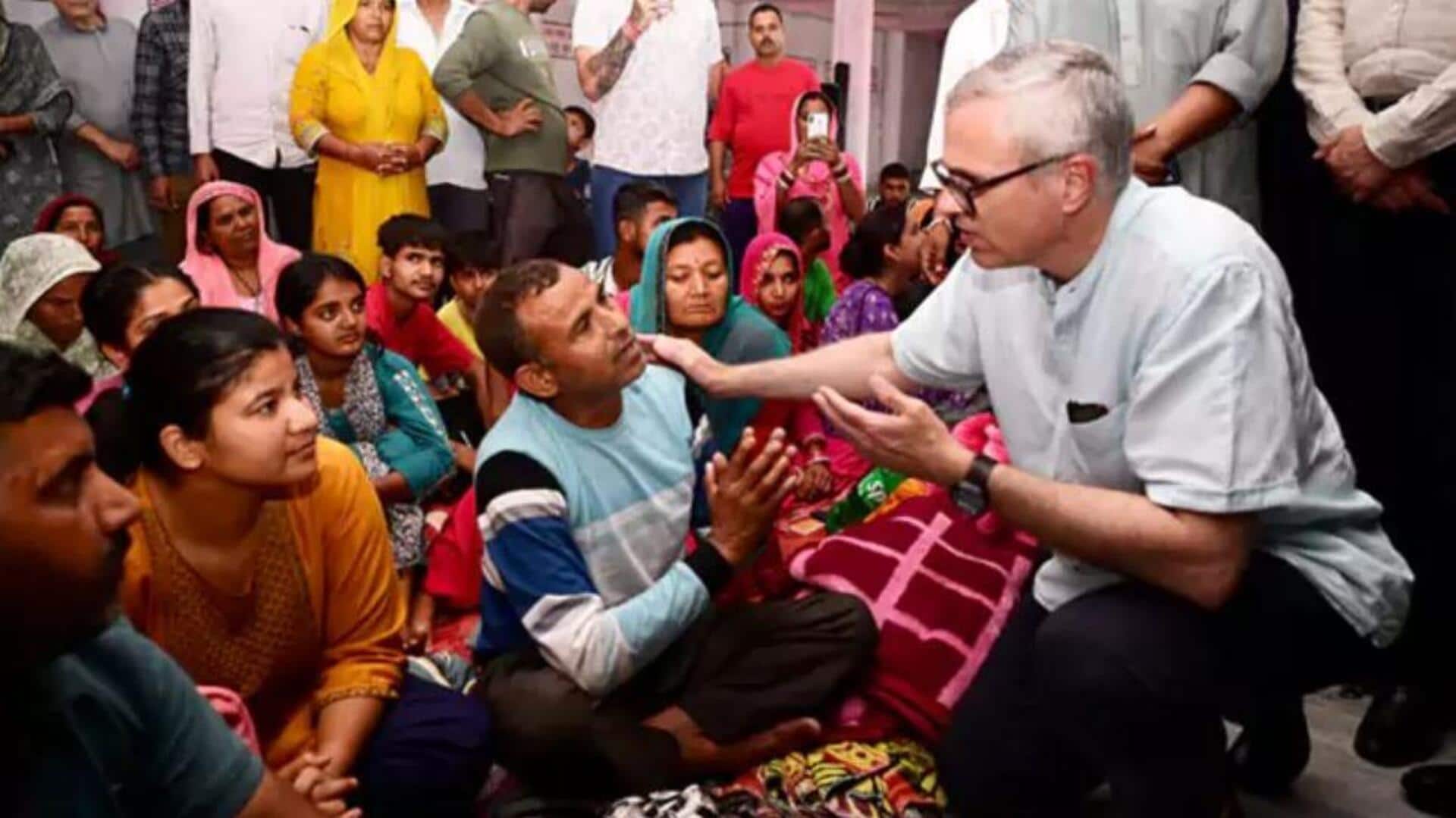 Omar Abdullah: పాక్ దాడుల్లో 20మంది పౌరుల మృతి.. ప్రభుత్వం నుంచి రూ.10 లక్షలు నష్టపరిహారం Omar Abdullah: పాక్ దాడుల్లో 20మంది పౌరుల మృతి.. ప్రభుత్వం నుంచి రూ.10 లక్షలు నష్టపరిహారం