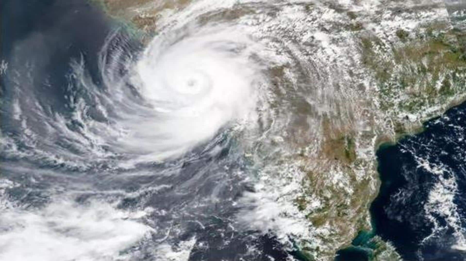 AP Cyclone Dana: దానా తుఫాన్ ఎఫెక్టు.. శ్రీకాకుళం, అనకాపల్లి జిల్లాలకు అలర్ట్!