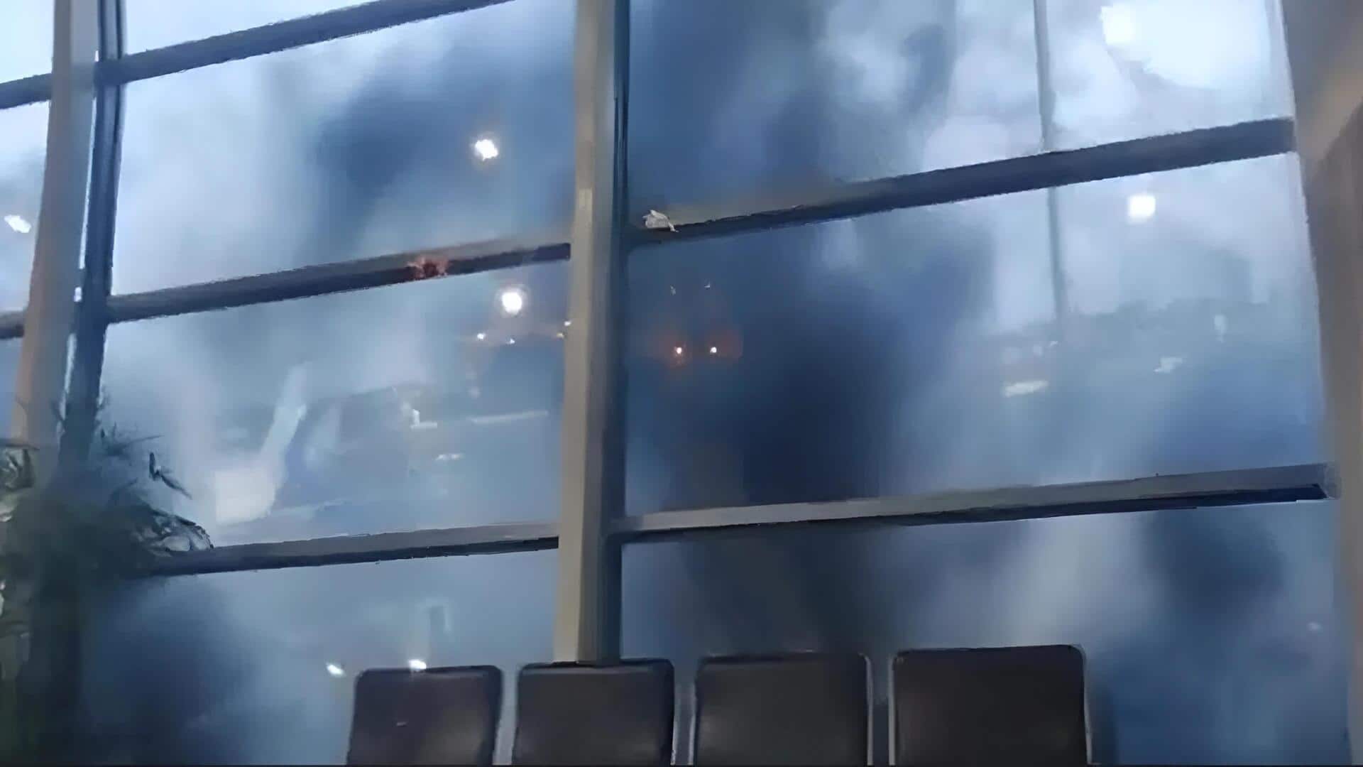 Mumbai International Airport: ముంబై అంతర్జాతీయ విమానాశ్రయంలో భారీ అగ్ని ప్రమాదం.. ఆందోళనలో ప్రయాణికులు