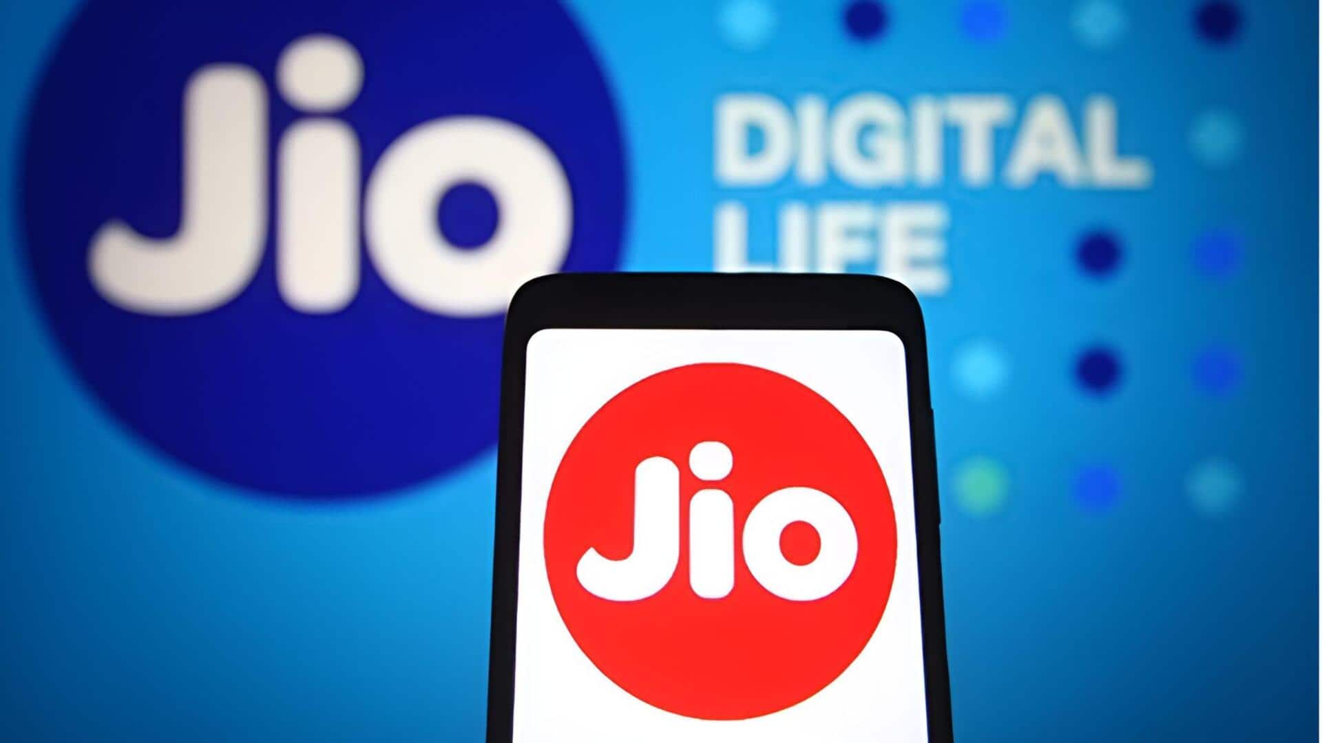 Jio : జియో నుంచి ఇంటర్నేషనల్ యూజర్లకు గుడ్‌న్యూస్‌.. రోమింగ్‌ప్యాక్‌ లేకపోయినా ఓటీపీలు