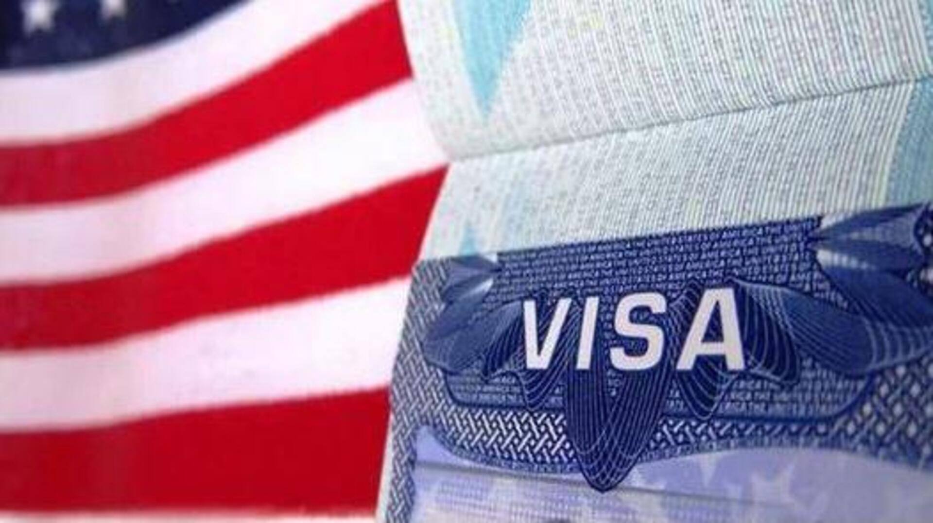 Visa: అమెరికా వీసా కోసం 13 నెలల వరకు నిరీక్షణ.. భారతీయ దరఖాస్తుదారులకు తలనొప్పి! Visa: అమెరికా వీసా కోసం 13 నెలల వరకు నిరీక్షణ.. భారతీయ దరఖాస్తుదారులకు తలనొప్పి!