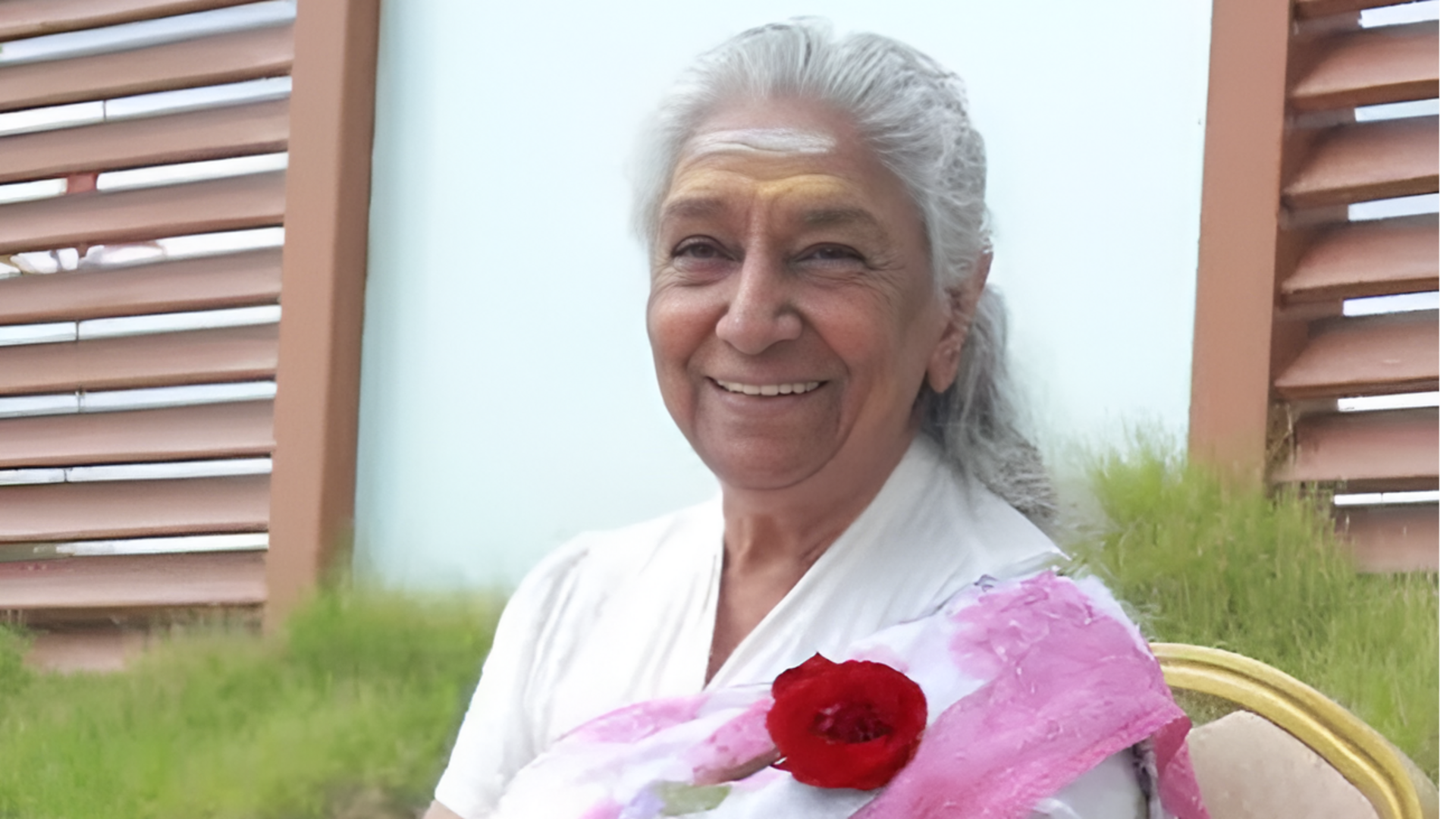S Janaki: సంగీత ప్రపంచంలో విషాదం.. ప్రముఖ గాయని ఎస్‌.జానకి కన్నుమూత