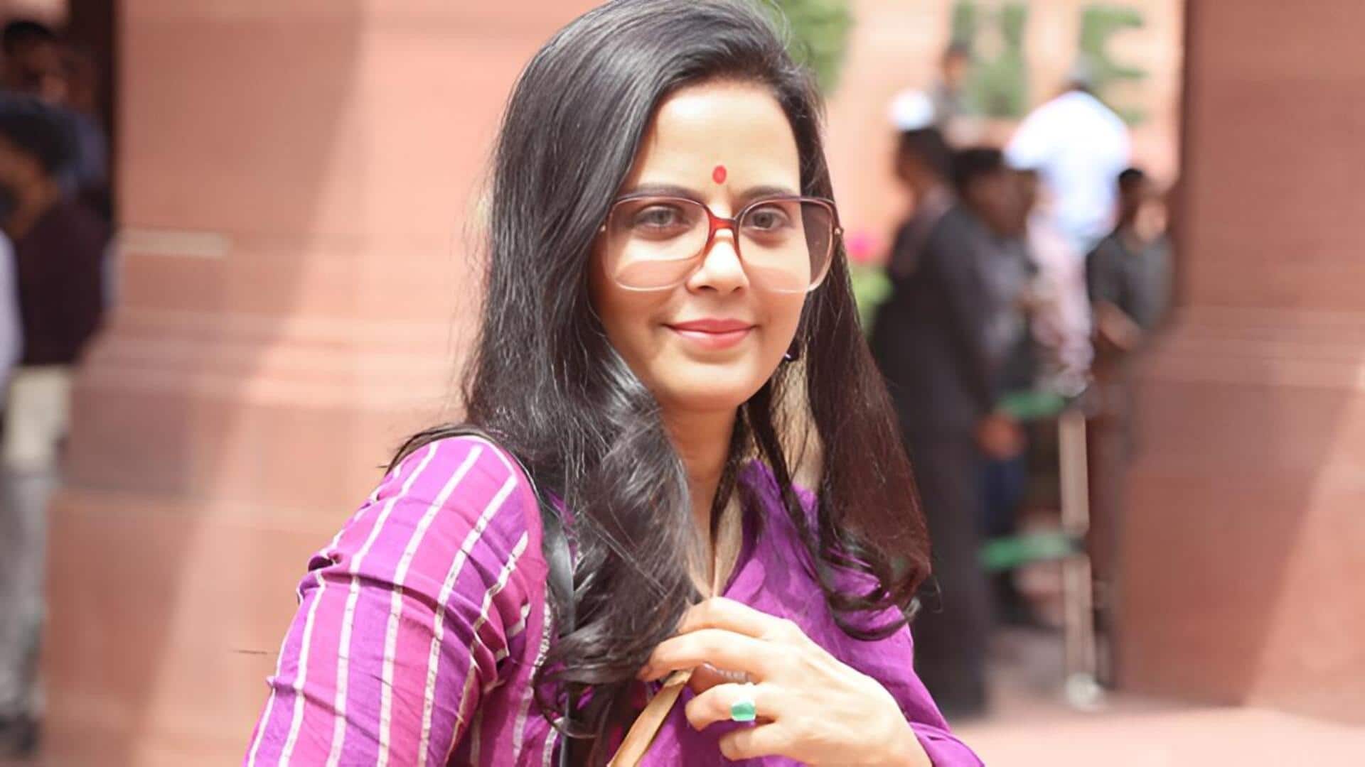 Mahua Moitra: విమానంలో మహువా మొయిత్రాకు వేధింపులు.. 'చోర్ చోర్'నినాదాలతో ఉద్రిక్తత.. వీడియో ఇదిగో!