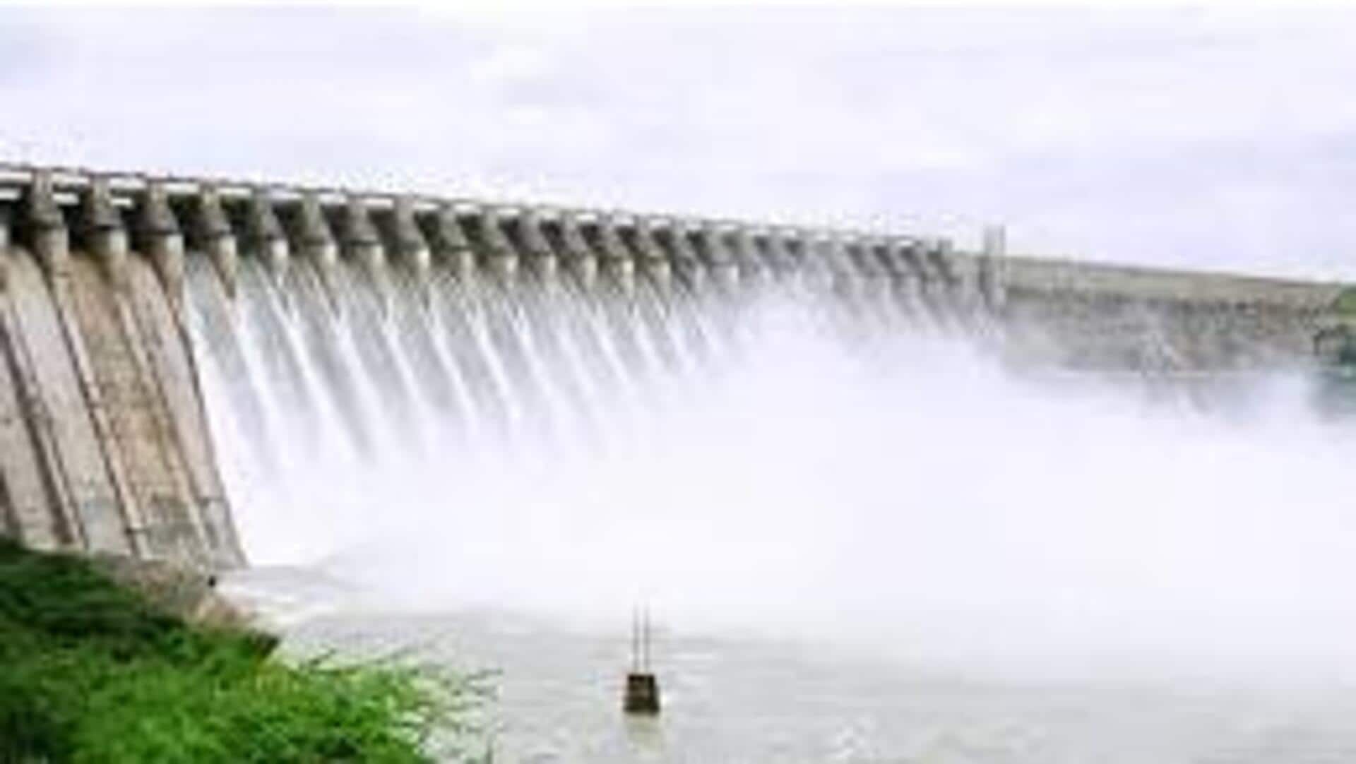 Andhrapradesh: ప్రాజెక్టుల నిర్వహణలపై నిర్లక్ష్యం - ఆర్థికశాఖ అభ్యంతరాలతో ప్రమాదంలో డ్యామ్'లు Andhrapradesh: ప్రాజెక్టుల నిర్వహణలపై నిర్లక్ష్యం - ఆర్థికశాఖ అభ్యంతరాలతో ప్రమాదంలో డ్యామ్'లు