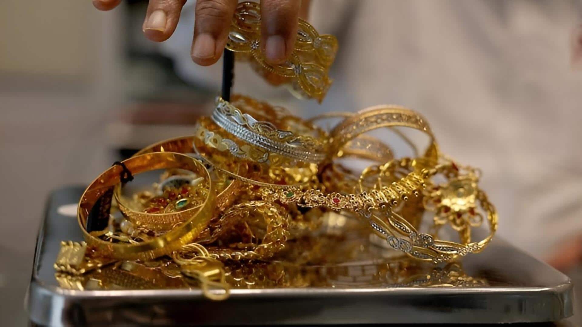 Gold, silver imports: బంగారం, వెండిపై భారీ సుంకాలు.. కేంద్రం కీలక నిర్ణయం