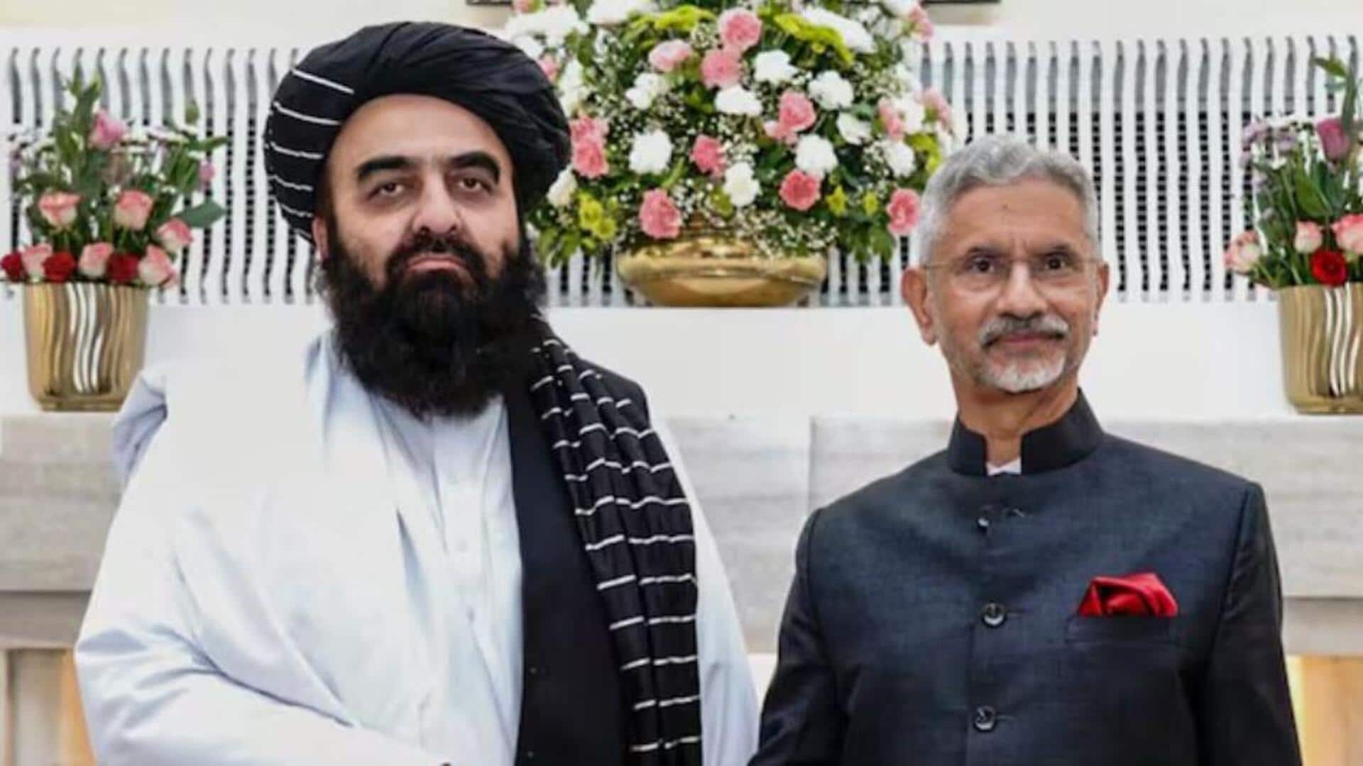 Taliban Pressmeet Row: విమర్శల నడుమ మహిళా పాత్రికేయులకు ఆహ్వానం పంపిన అఫ్గాన్ విదేశాంగ మంత్రి