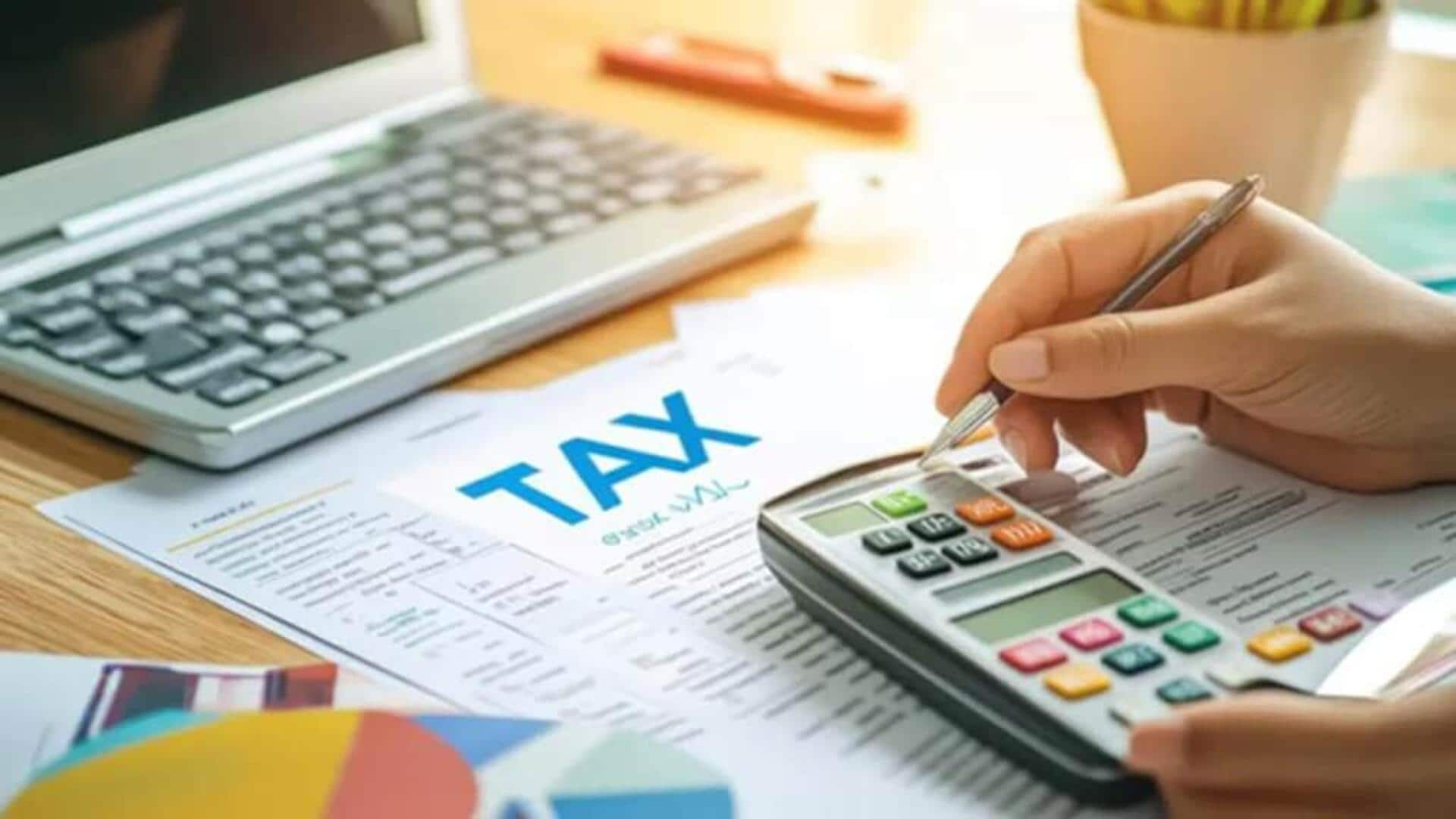 New income tax bill: ఆదాయపు పన్ను అధికారులకు కొత్త అధికారాలు.. ఇకపై సోషల్‌ మీడియా ఖాతాలు, ఇ-మెయిల్స్‌ చూడొచ్చు..!