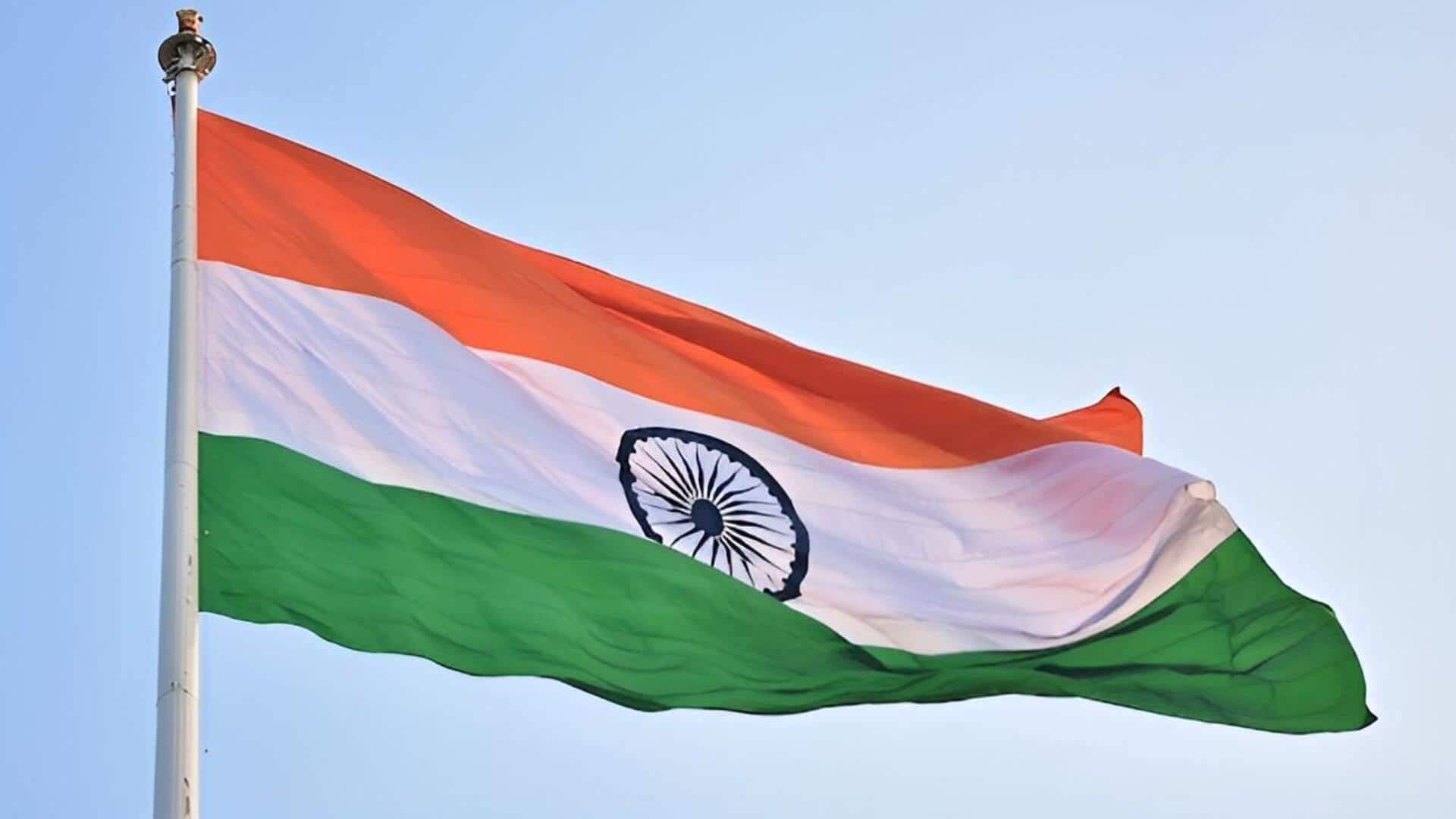 Independence Day: జాతీయ జెండా పట్ల అప్రమత్తంగా ఉండండి.. లేదంటే జైలుకే!