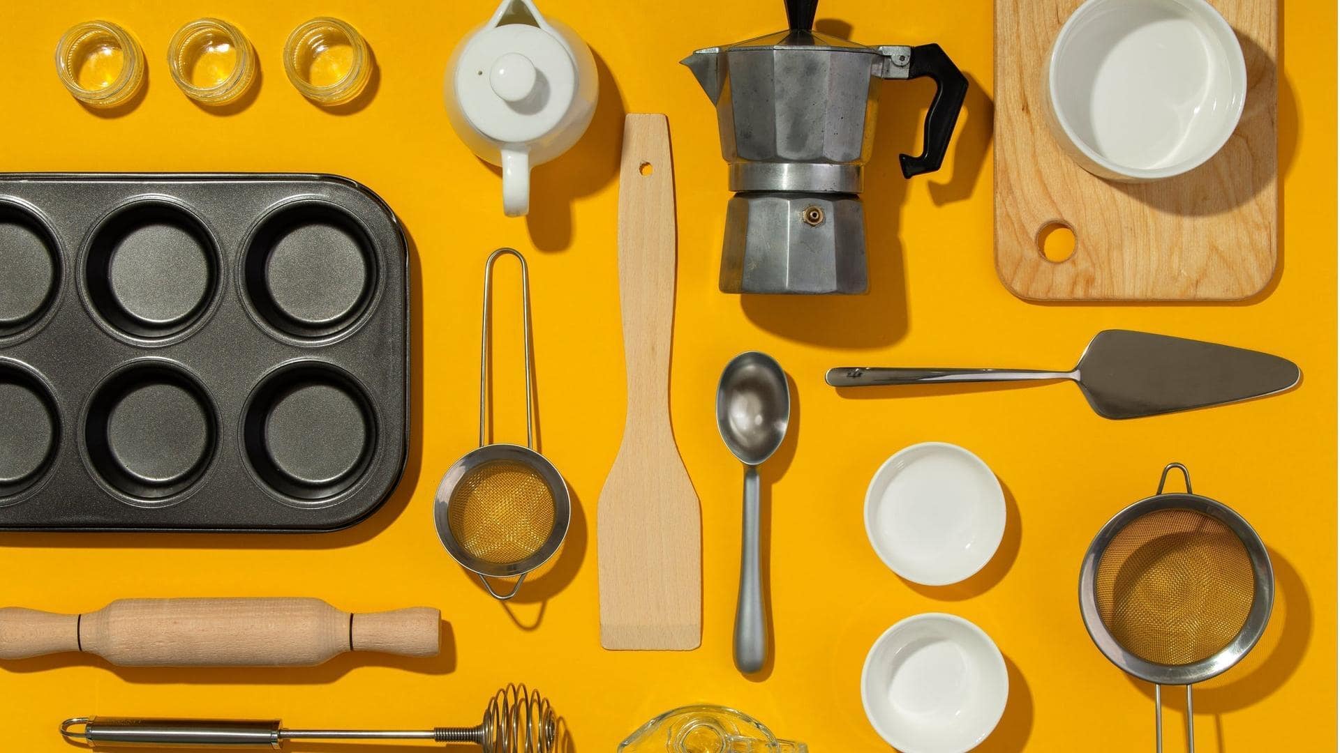 kitchen utensils: పాత వస్తువులతో కొత్త వంటింటి సామాన్లు.. ఇలా సులభంగా తయారు చేయండి