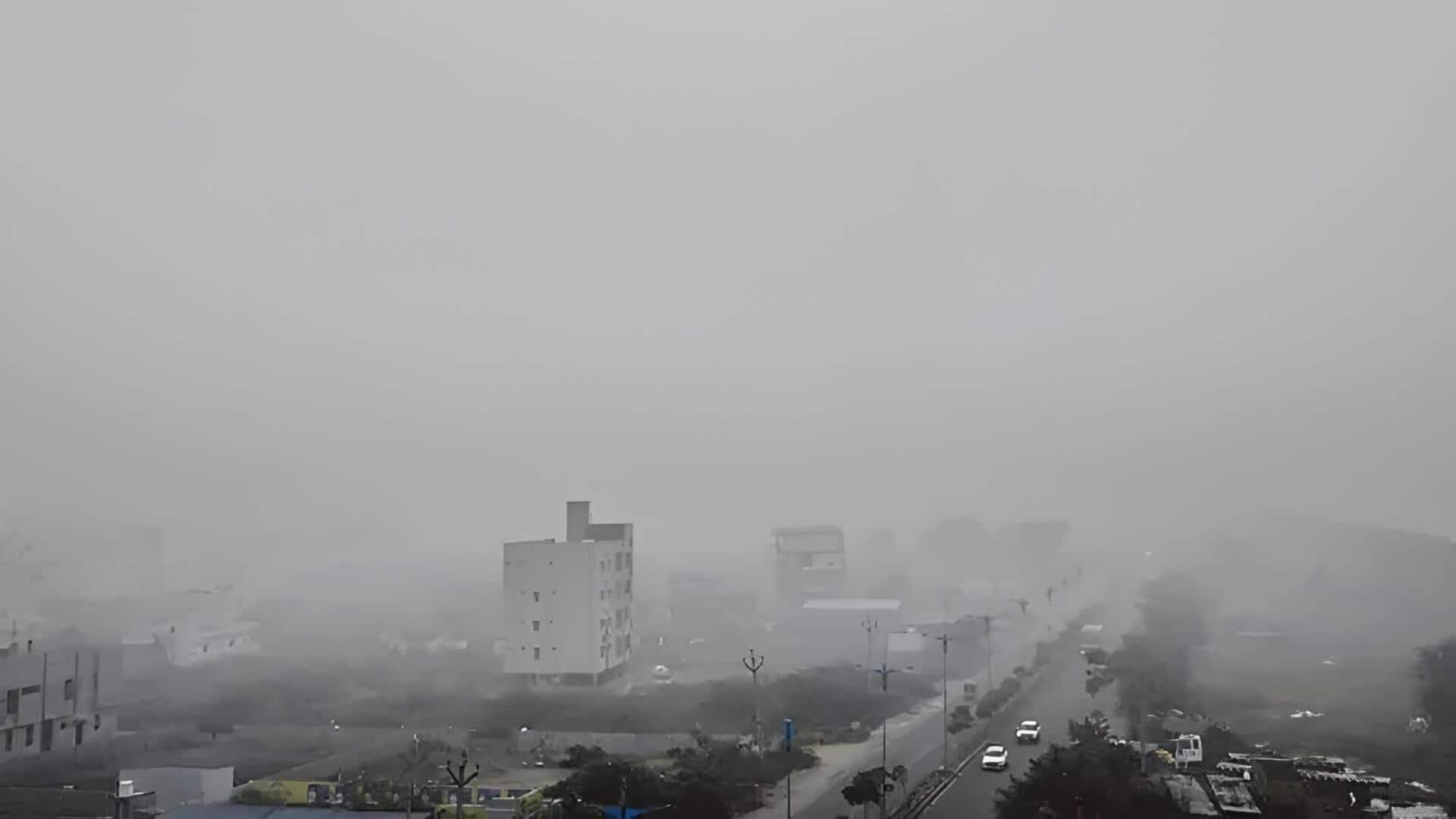 Karimnagar: కశ్మీర్‌ను తలపిస్తున్న కరీంనగర్‌.. ఉదయం 9 వరకూ తగ్గని పొగమంచు