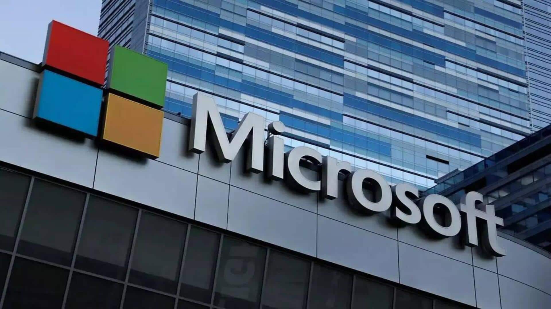 Microsoft: వచ్చే ఏడాది నుంచి వారంలో మూడు రోజులు ఆఫీసుకు రావాల్సిందే.. ఉద్యోగులతో మైక్రోసాఫ్ట్ Microsoft: వచ్చే ఏడాది నుంచి వారంలో మూడు రోజులు ఆఫీసుకు రావాల్సిందే.. ఉద్యోగులతో మైక్రోసాఫ్ట్