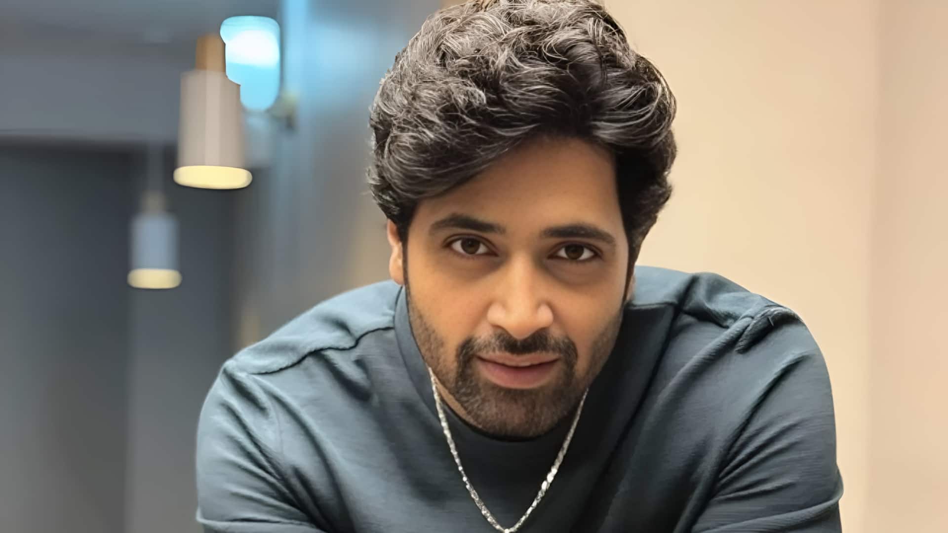 Adivi Sesh: అడివి శేష్ బాలీవుడ్ ఎంట్రీ.. అక్టోబర్‌లో హిందీ యాక్షన్ మూవీ ప్రారంభం