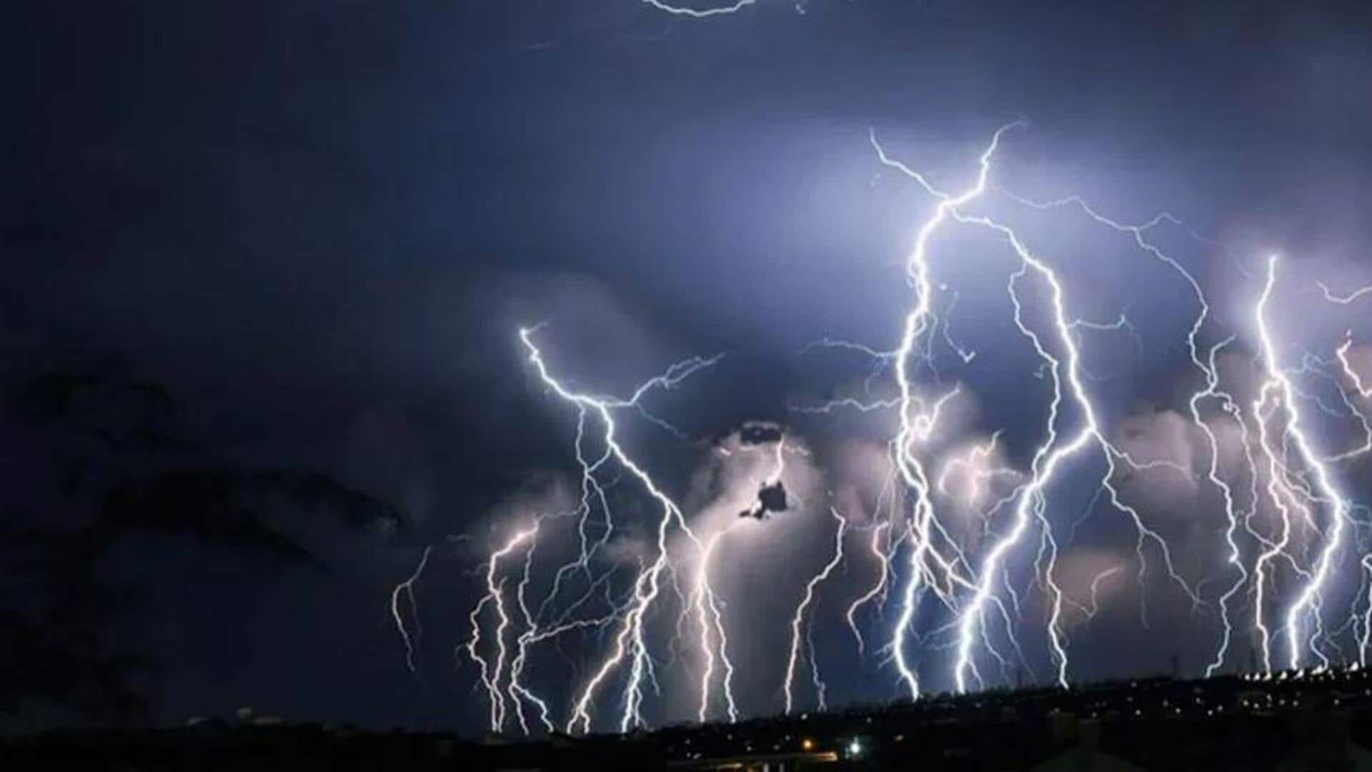 Rain Alert: వాయుగుండం ప్రభావంతో తెలంగాణలో భారీ వర్షాలు.. అప్రమత్తంగా ఉండండి!