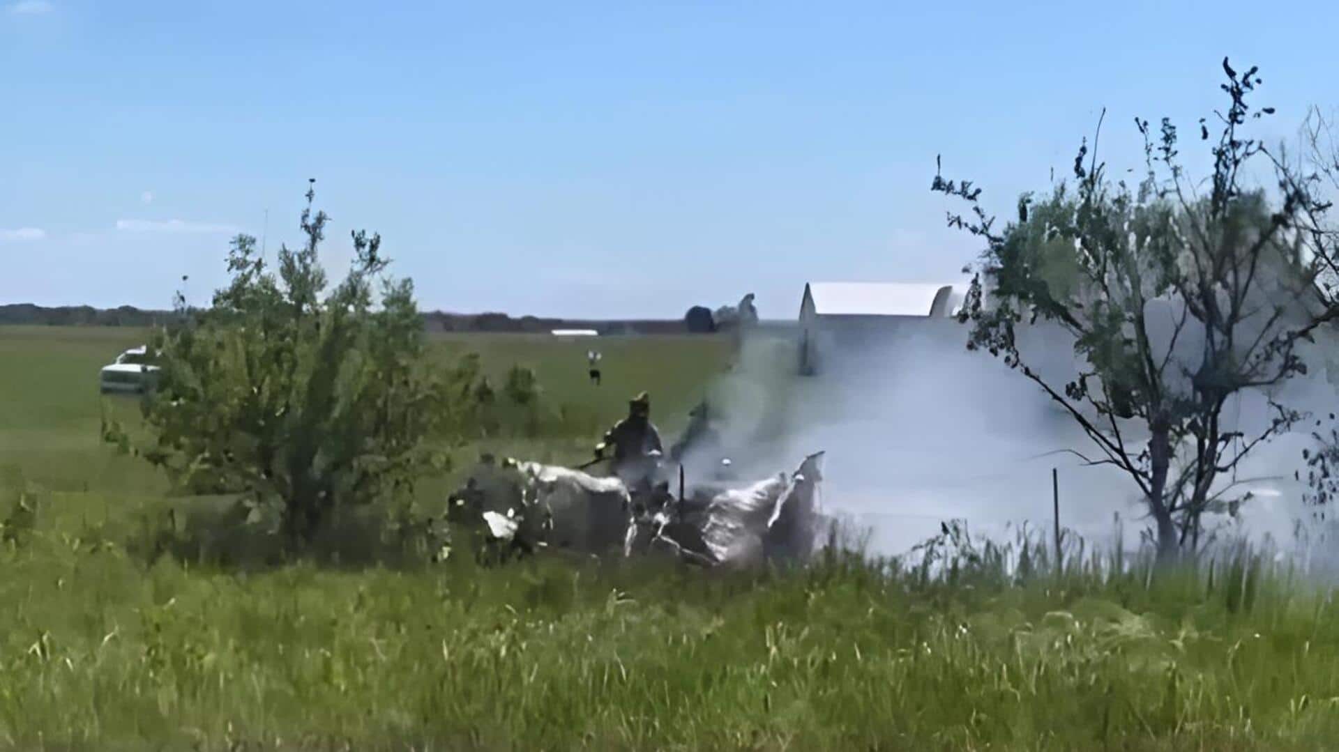 Plane crash: అమెరికాలో ఘోర విమాన ప్రమాదం.. 11 మంది స్కైడైవర్లు సహా 12 మంది మృతి