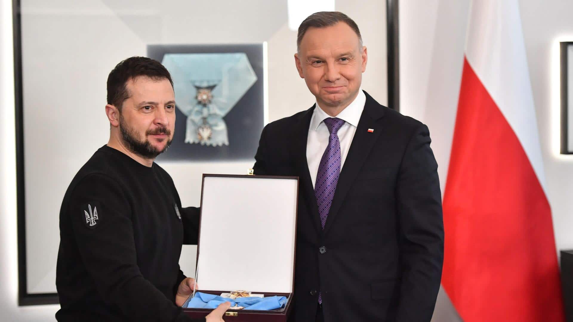 Poland vs Zelenskyy: జెలెన్‌స్కీకి షాక్.. అత్యున్నత పురస్కారం రద్దు చేసిన పోలాండ్