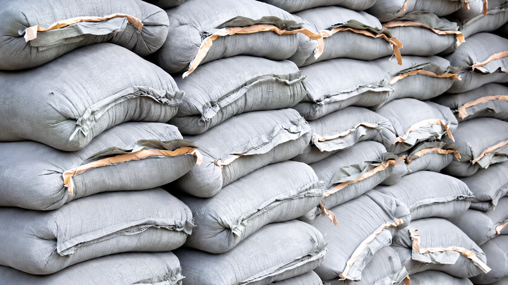 Cement price hike: సిమెంట్‌ ధరలకు మళ్లీ రెక్కలు.. అక్టోబర్‌లో ₹20 వరకు పెంపు?