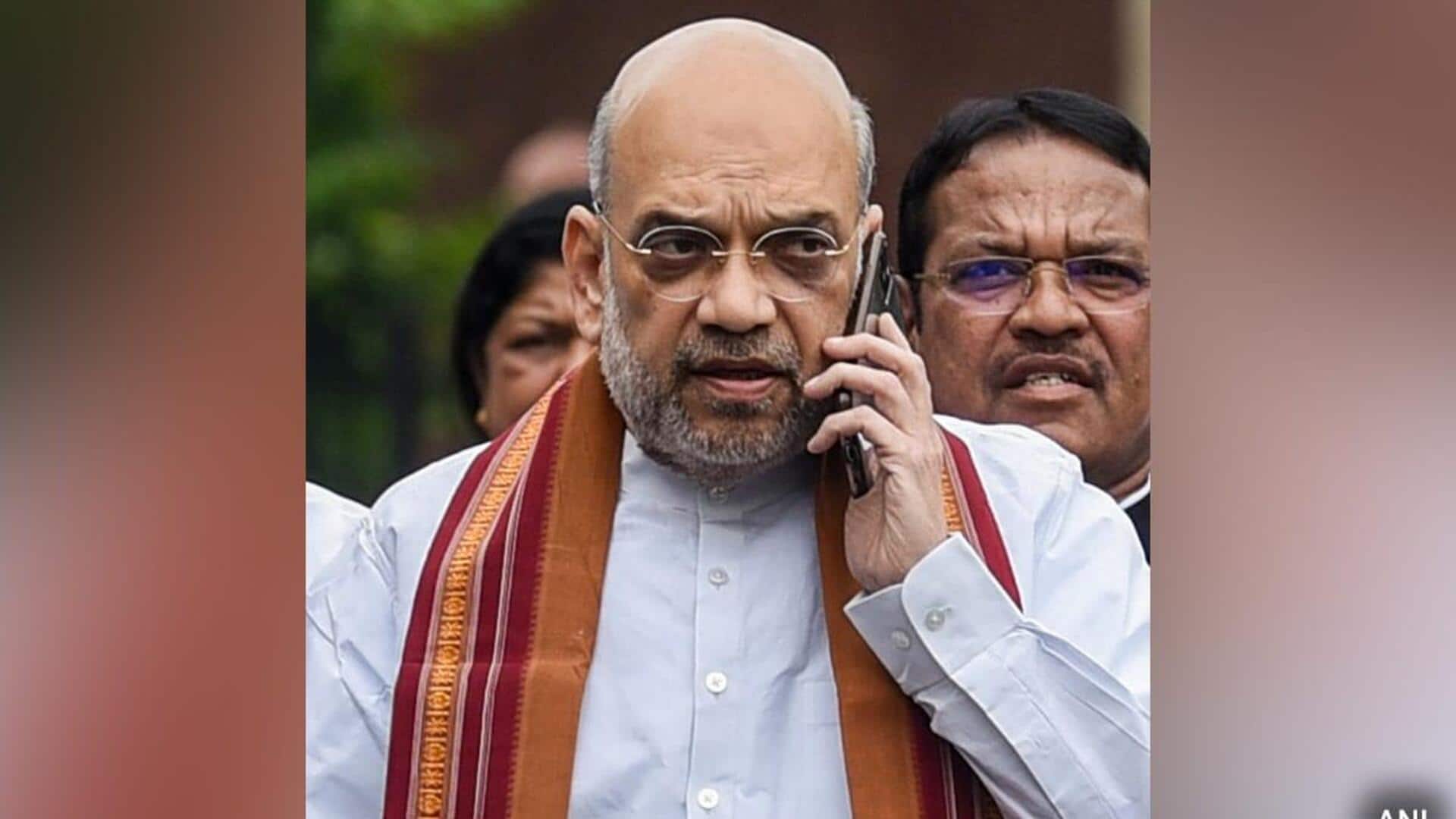 Amit Shah: పాకిస్థాన్ పౌరులను తక్షణమే వెనక్కి పంపించండి.. సీఎంలకు అమిత్ షా దిశానిర్దేశం Amit Shah: పాకిస్థాన్ పౌరులను తక్షణమే వెనక్కి పంపించండి.. సీఎంలకు అమిత్ షా దిశానిర్దేశం