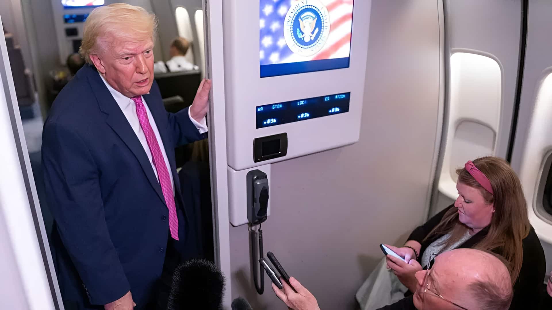 Trump: త్వరలో ఒప్పందం కుదరకపోతే విధ్వంసమే : ఇరాన్‌కు ట్రంప్ స్ట్రాంగ్ వార్నింగ్