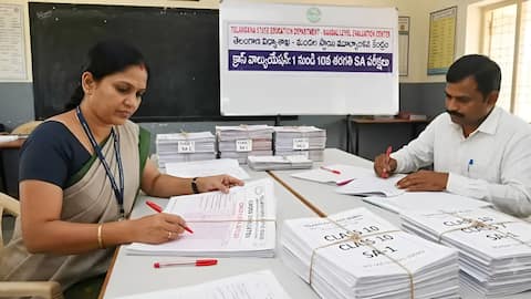 Telangana: తెలంగాణ స్కూళ్లలో కొత్త రూల్.. ఇక మీ స్కూల్ టీచర్లు మార్కులు వేయరు!
