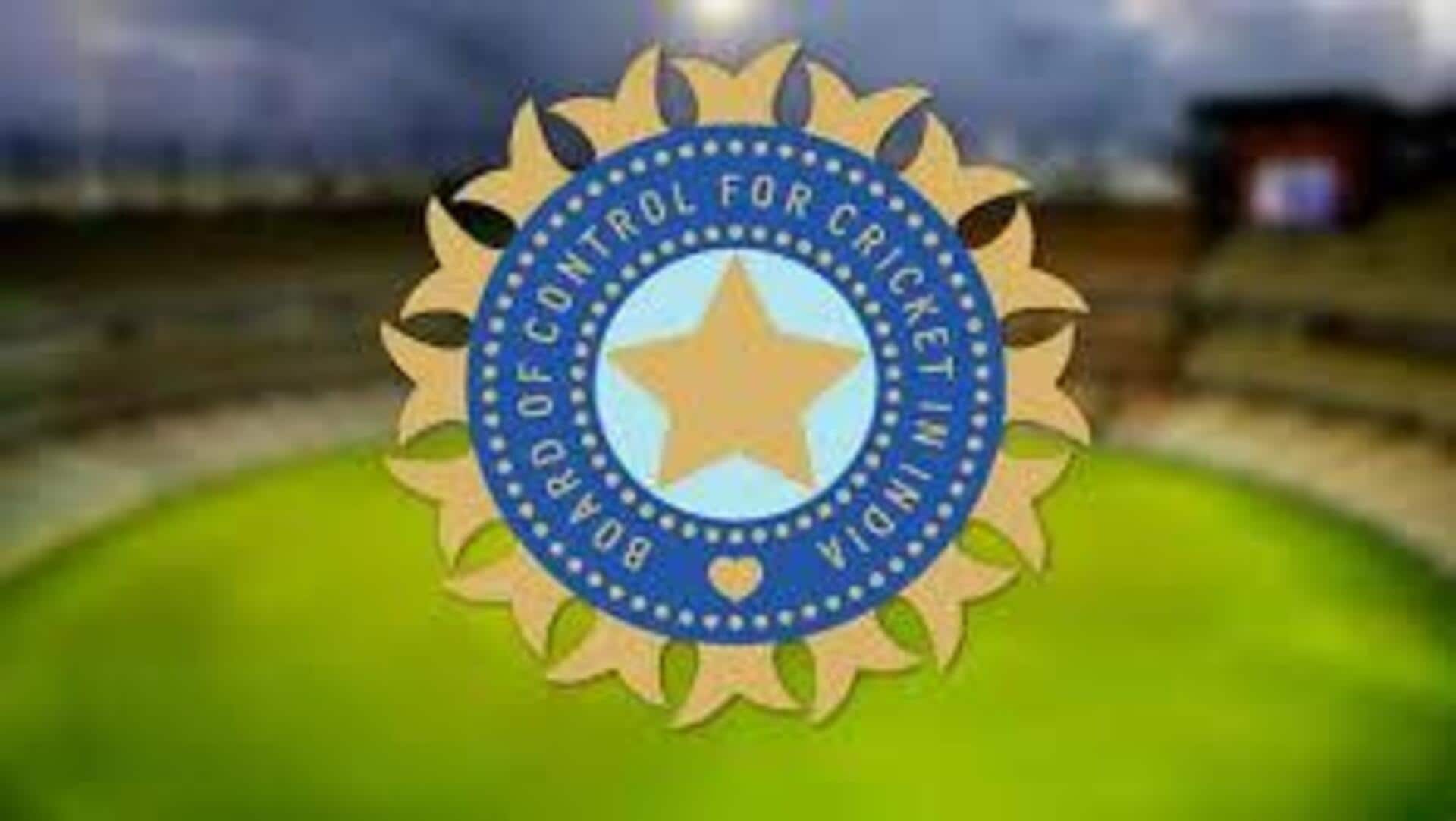 BCCI: బీసీసీఐ నుంచి కీలక అప్డేట్.. మారిన సౌతాఫ్రికాతో టెస్ట్ మ్యాచ్ల వేదికలు BCCI: బీసీసీఐ నుంచి కీలక అప్డేట్.. మారిన సౌతాఫ్రికాతో టెస్ట్ మ్యాచ్ల వేదికలు