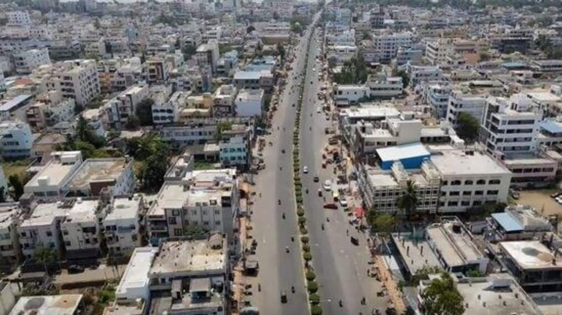Vijayawada: విజయవాడలో అద్దెల భారం.. మెట్రో నగరాలకు దీటుగా అద్దెలు.. అసలు కారణాలు ఏమిటి? Vijayawada: విజయవాడలో అద్దెల భారం.. మెట్రో నగరాలకు దీటుగా అద్దెలు.. అసలు కారణాలు ఏమిటి?